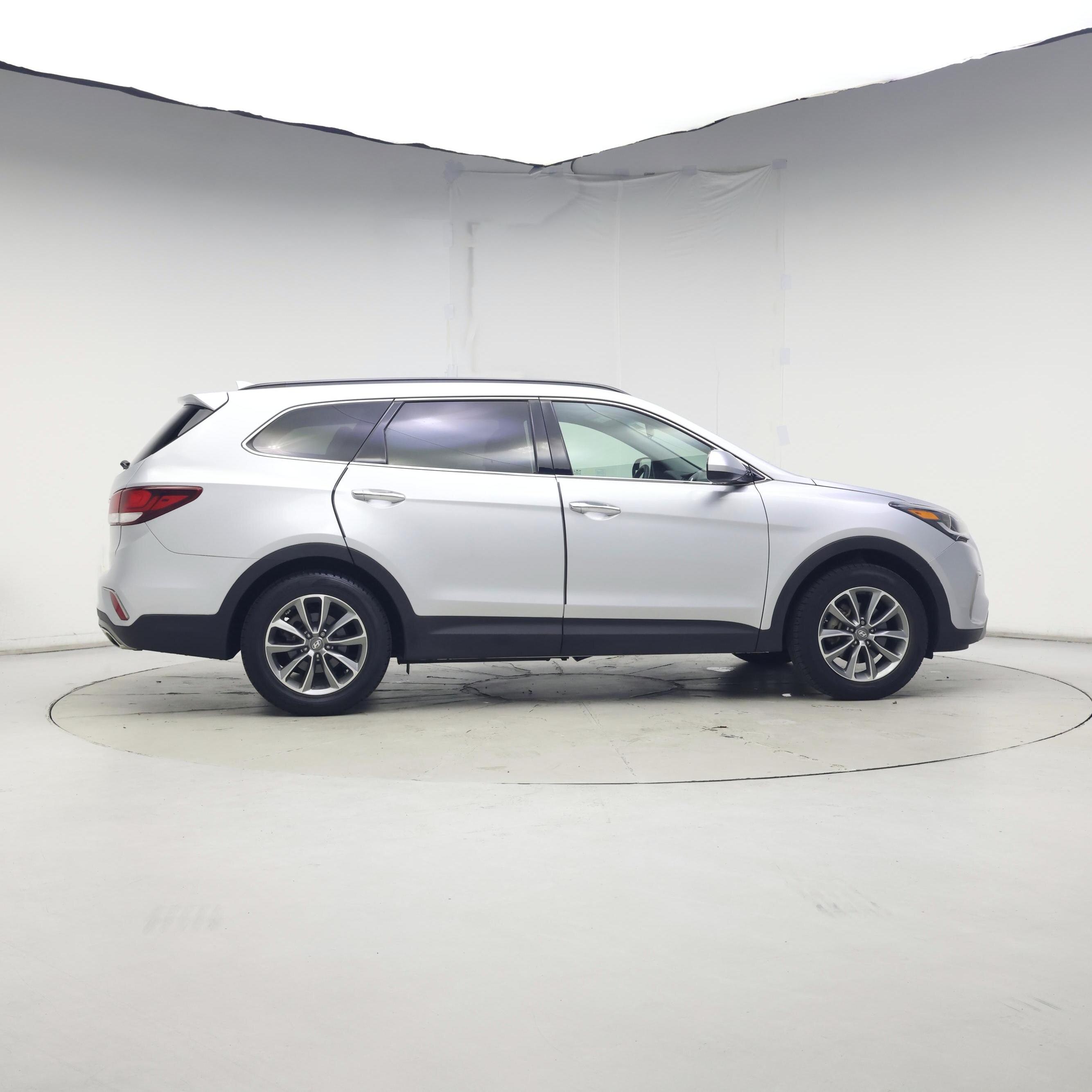 Thumbnail: 2019 Hyundai Santa Fe - 7