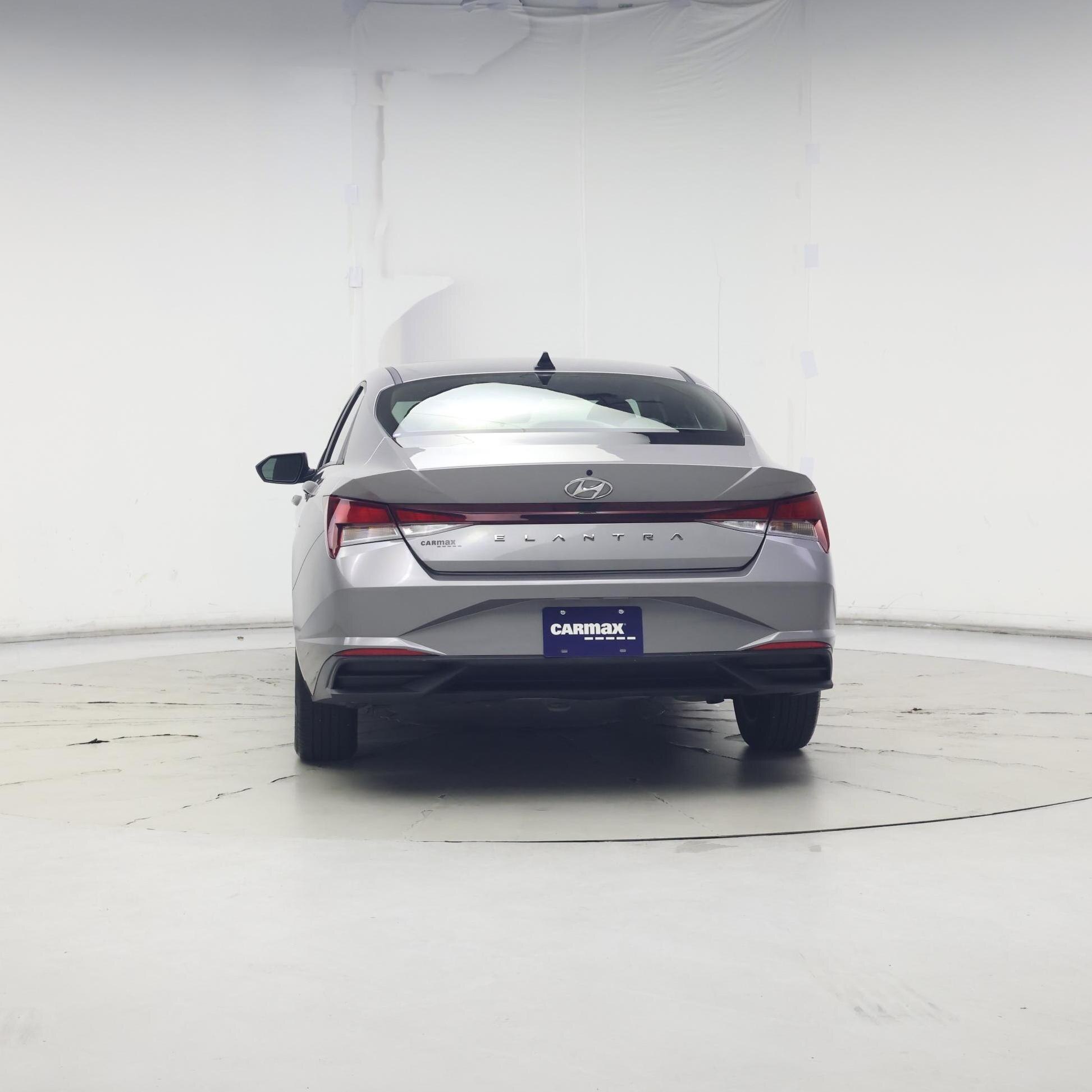 Thumbnail: 2022 Hyundai Elantra - 6