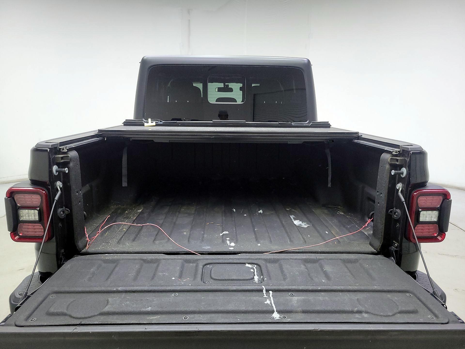 Thumbnail: 2020 Jeep Gladiator - 20