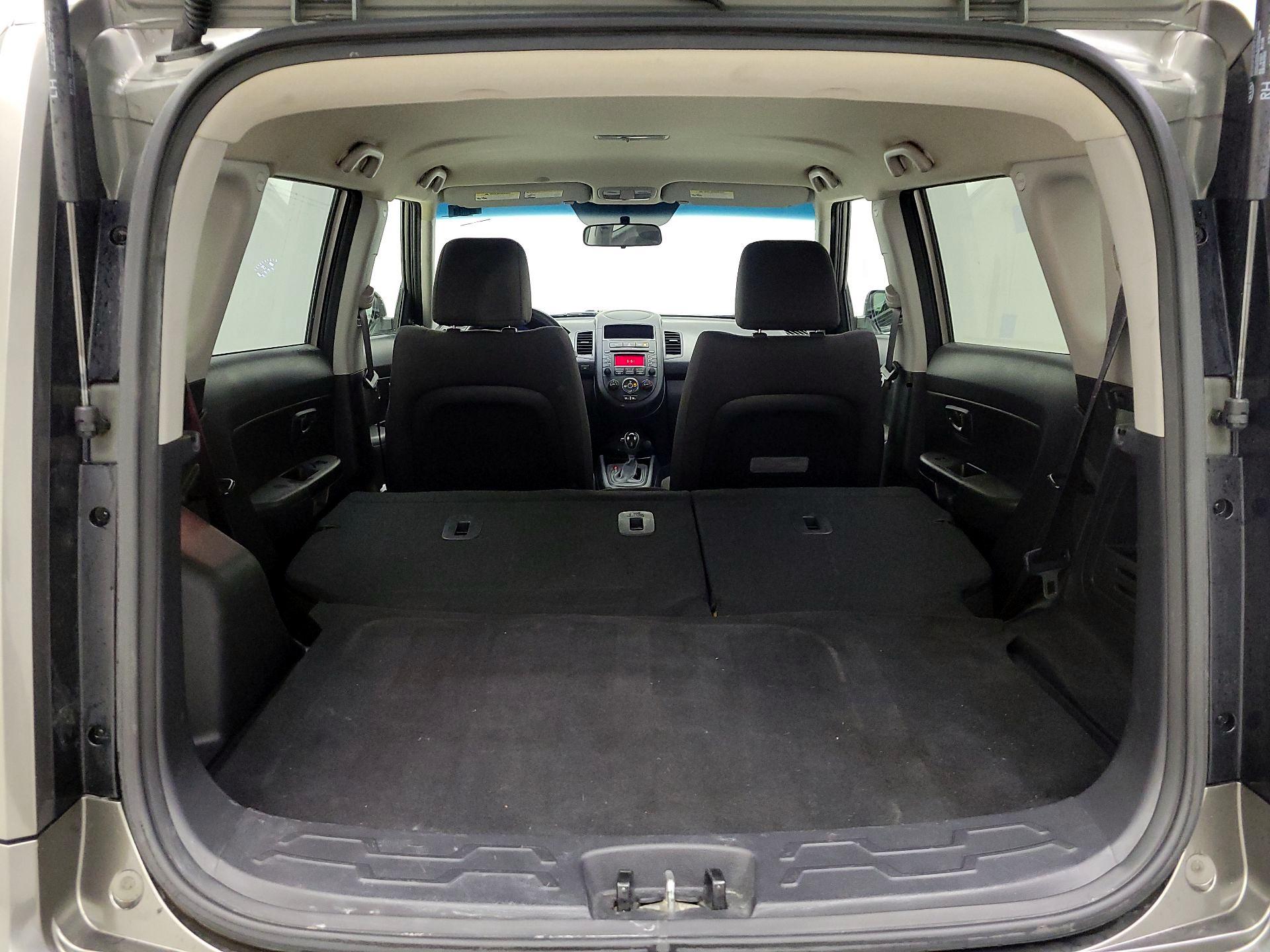 Thumbnail: 2013 Kia Soul - 20