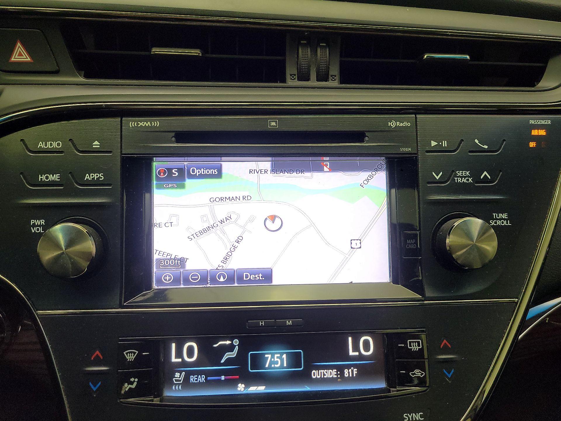 Thumbnail: 2015 Toyota Avalon - 14