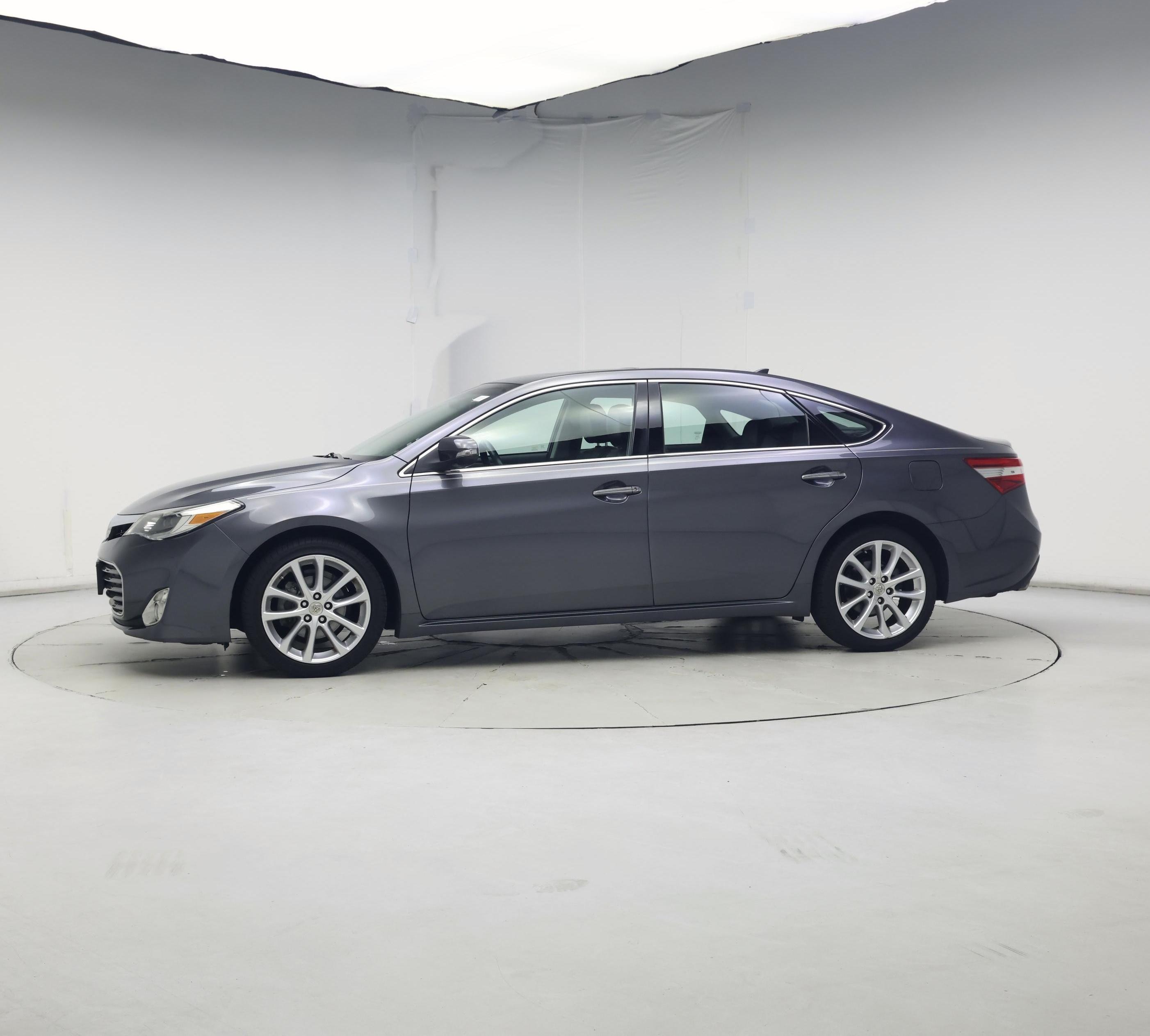 Thumbnail: 2015 Toyota Avalon - 3