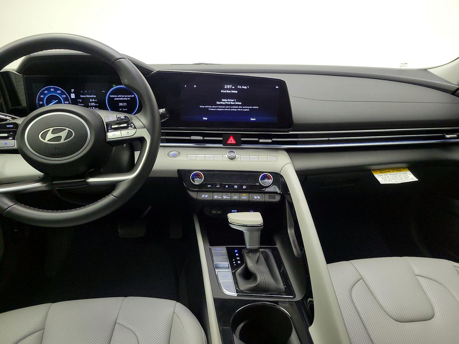 Thumbnail: 2025 Hyundai Elantra - 9