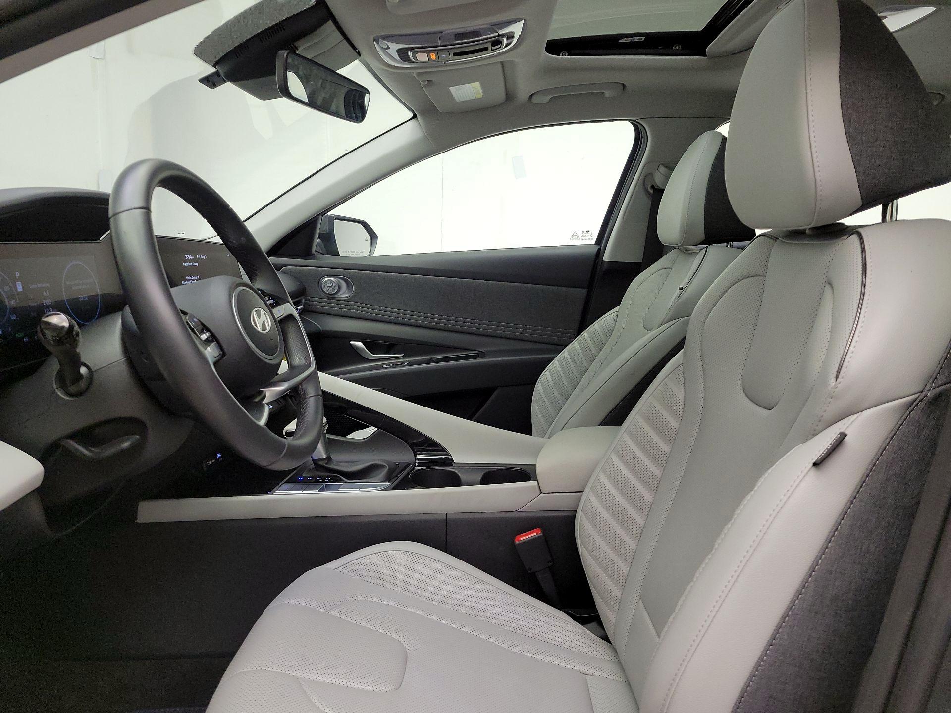 Thumbnail: 2025 Hyundai Elantra - 11