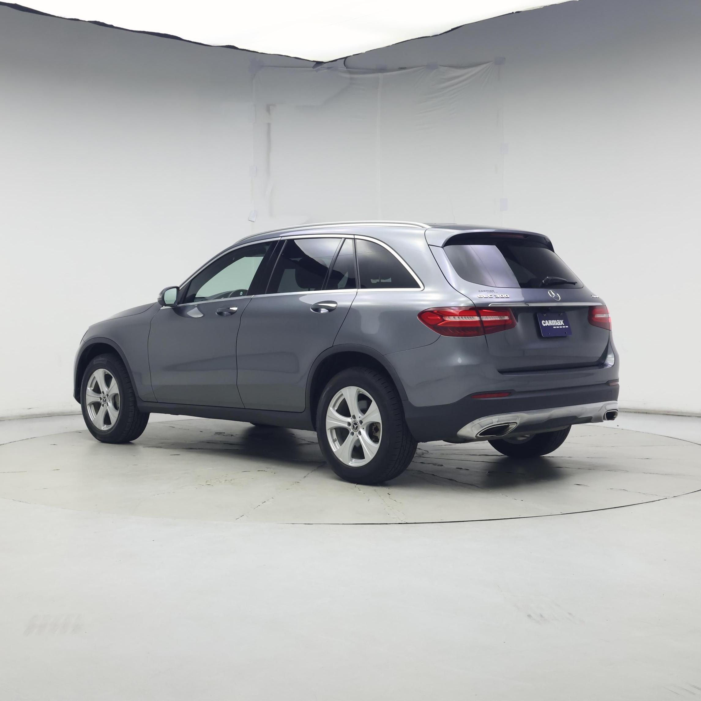 Thumbnail: 2018 Mercedes-Benz GLC - 2