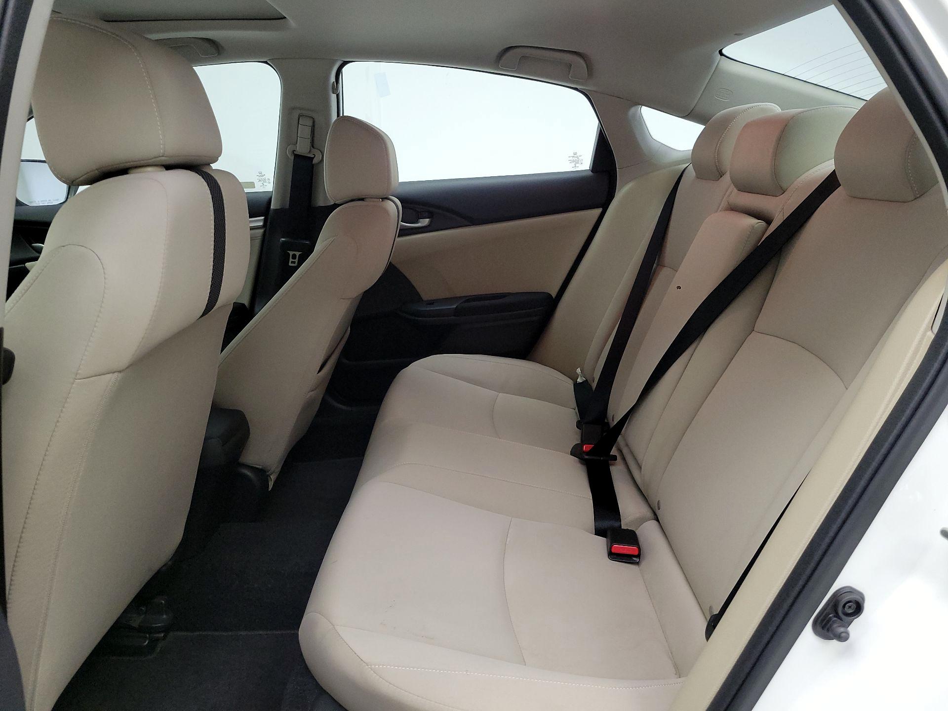Thumbnail: 2016 Honda Civic - 20