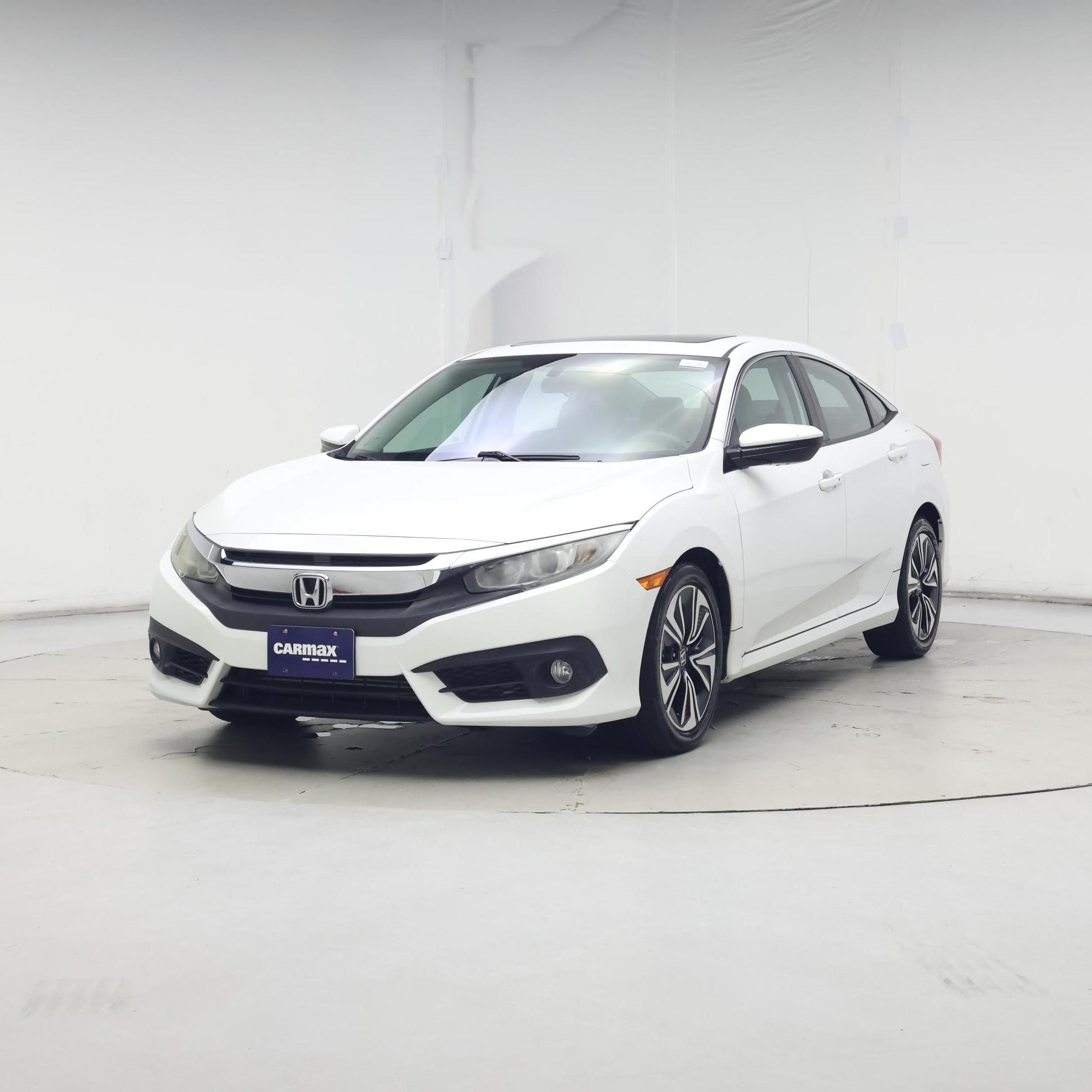 Thumbnail: 2016 Honda Civic - 4