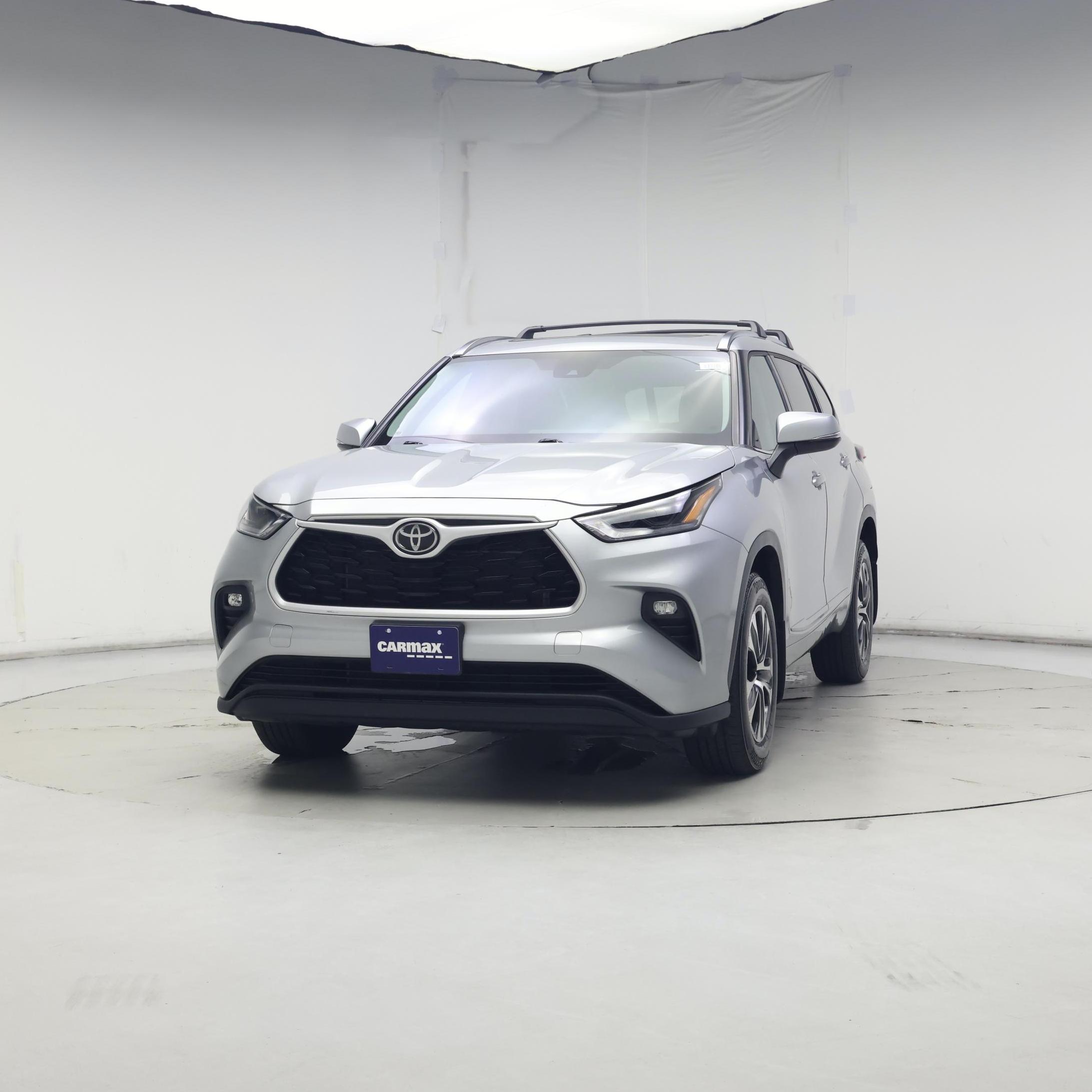 Thumbnail: 2021 Toyota Highlander - 4