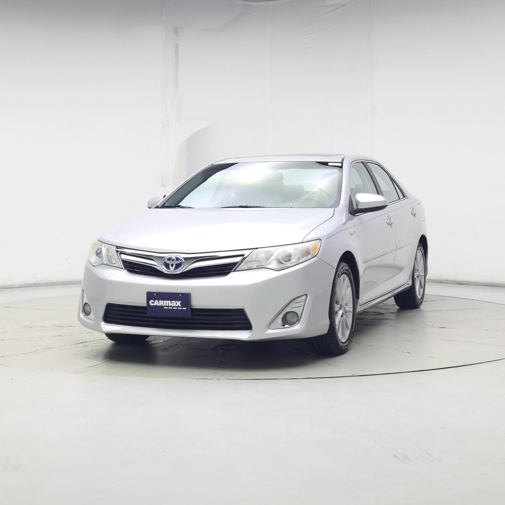 Thumbnail: 2013 Toyota Camry - 4