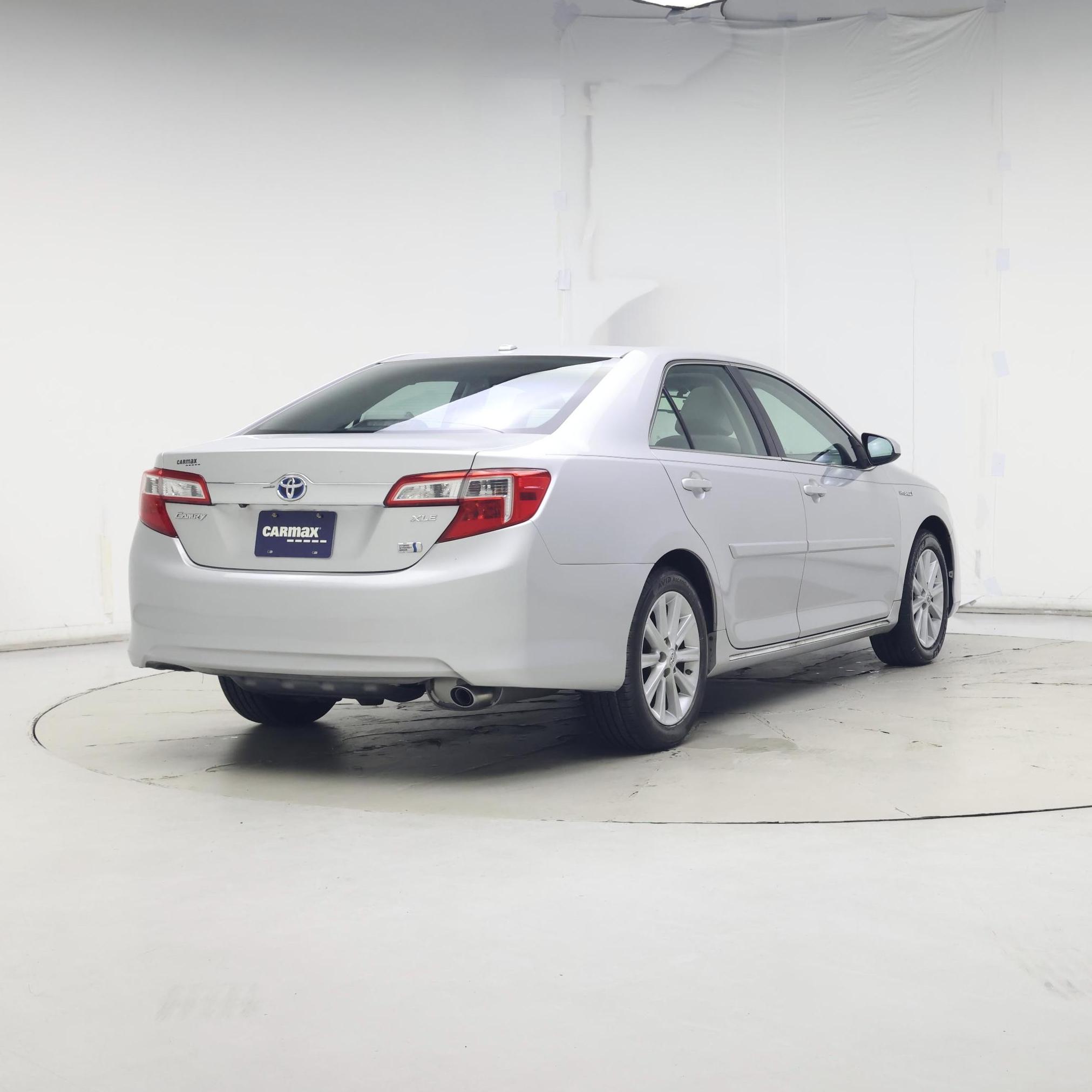 Thumbnail: 2013 Toyota Camry - 8