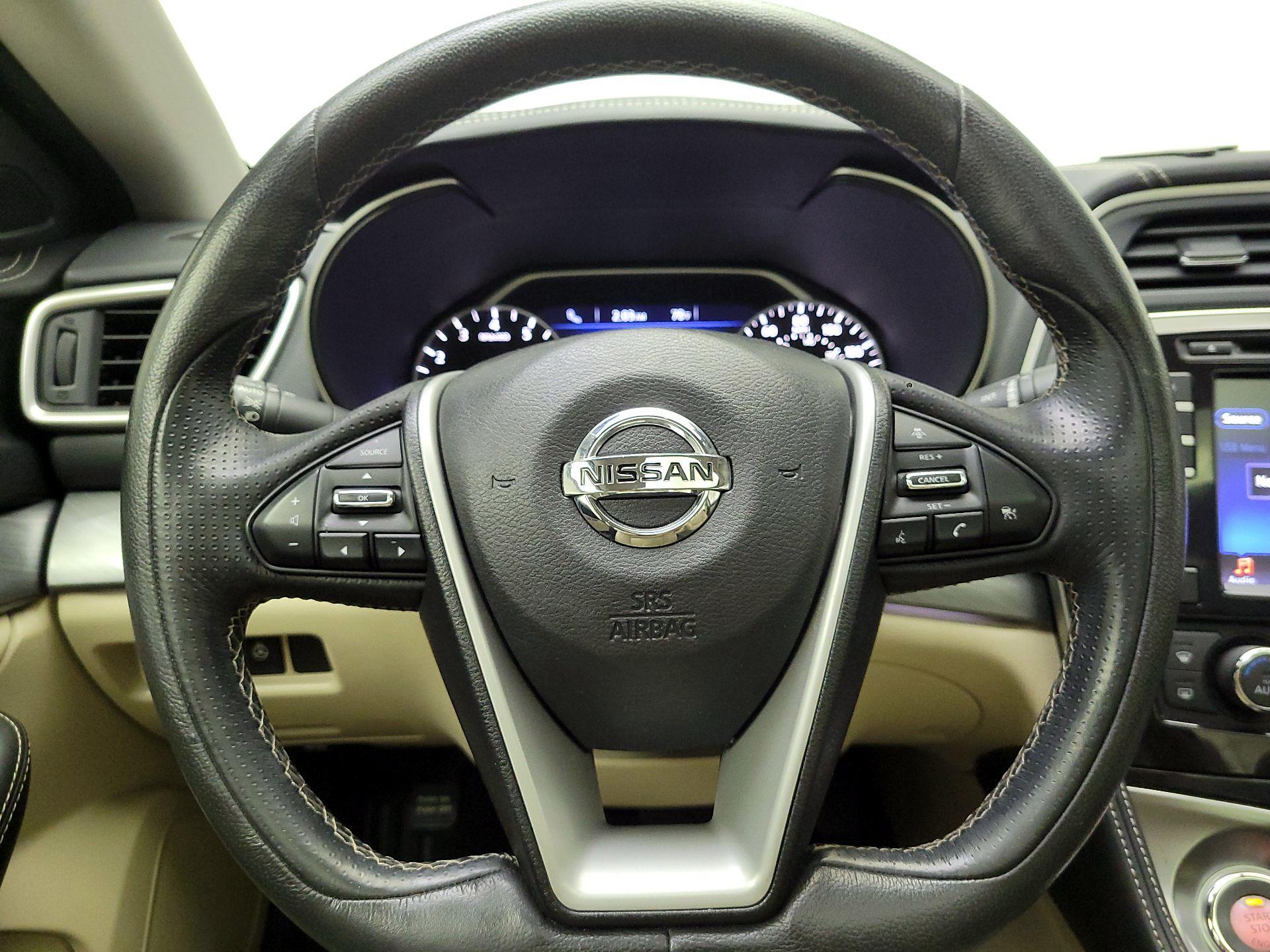 Thumbnail: 2016 Nissan Maxima - 10