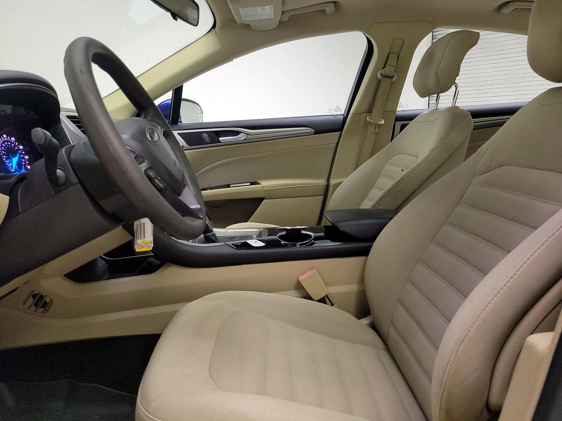 Thumbnail: 2014 Ford Fusion - 11