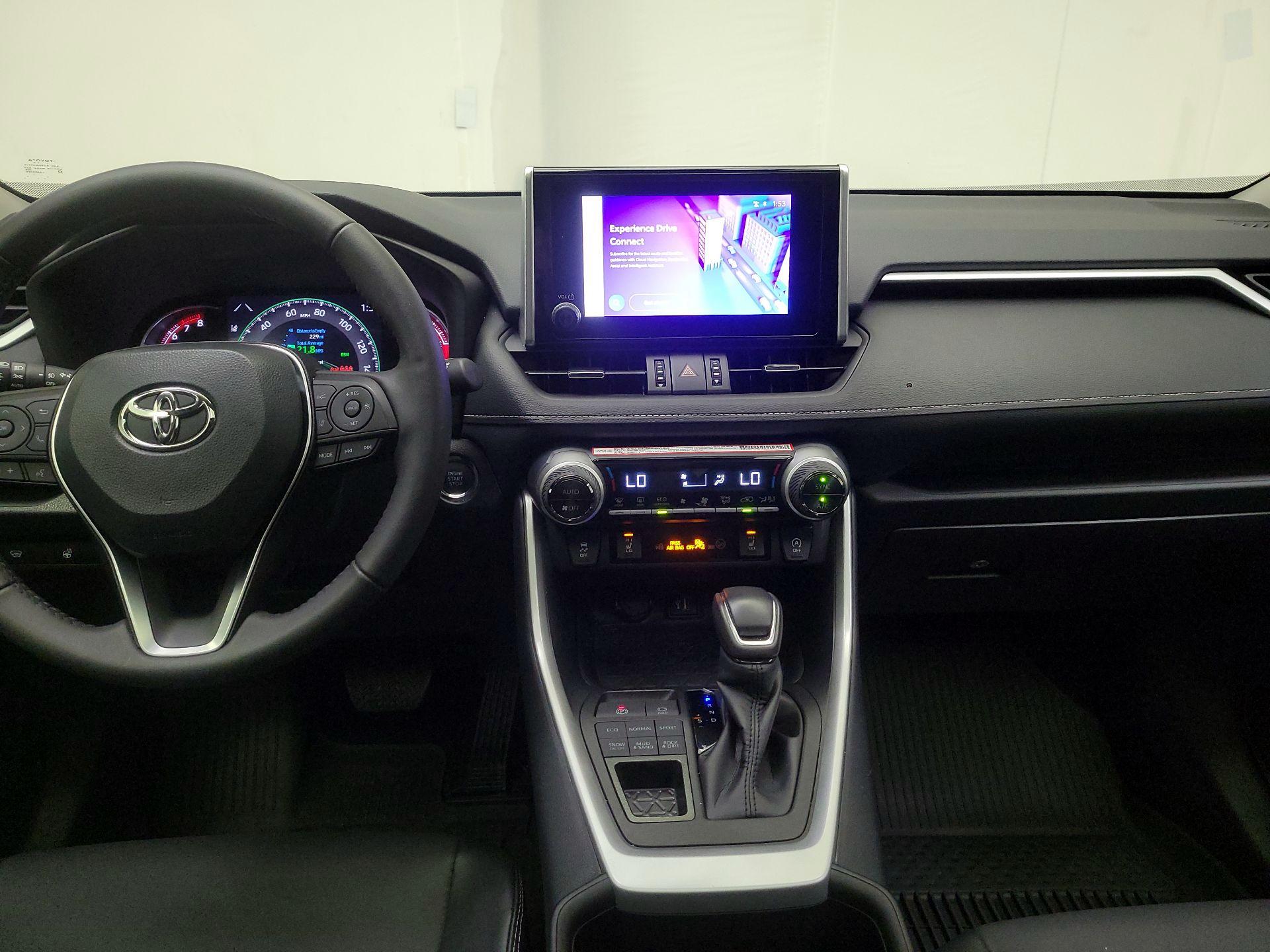 Thumbnail: 2024 Toyota RAV4 - 9