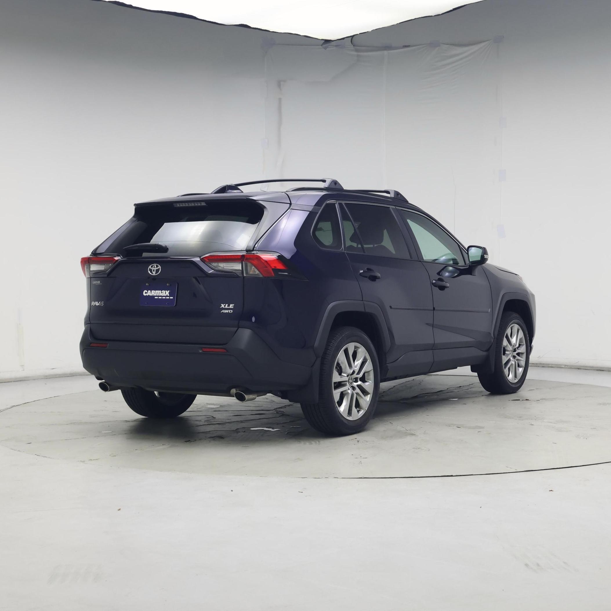 Thumbnail: 2024 Toyota RAV4 - 8