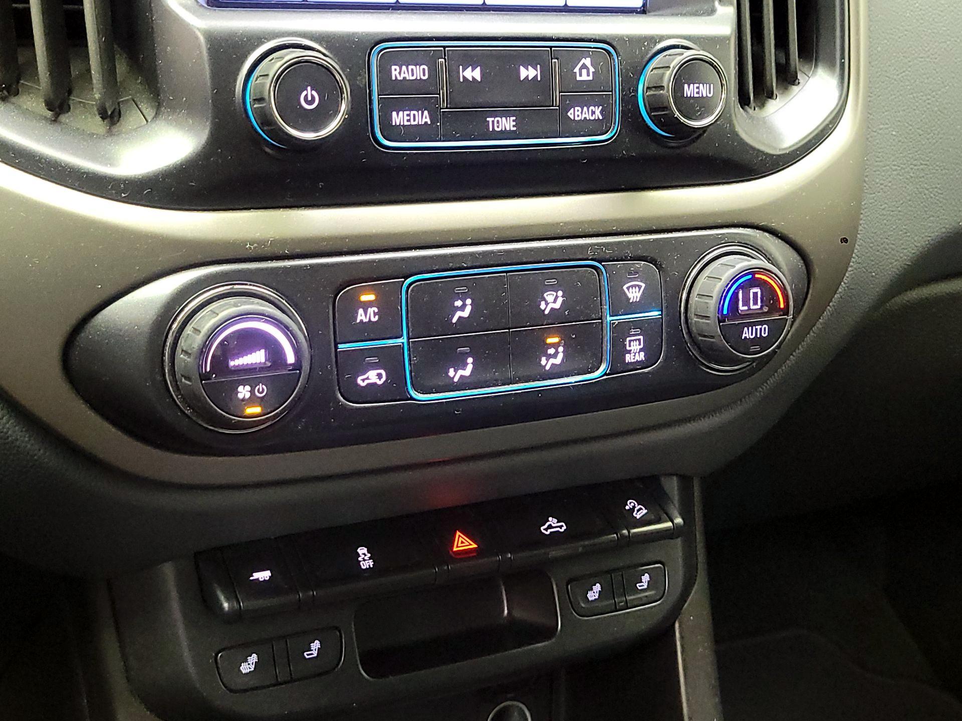 Thumbnail: 2018 Chevrolet Colorado - 16