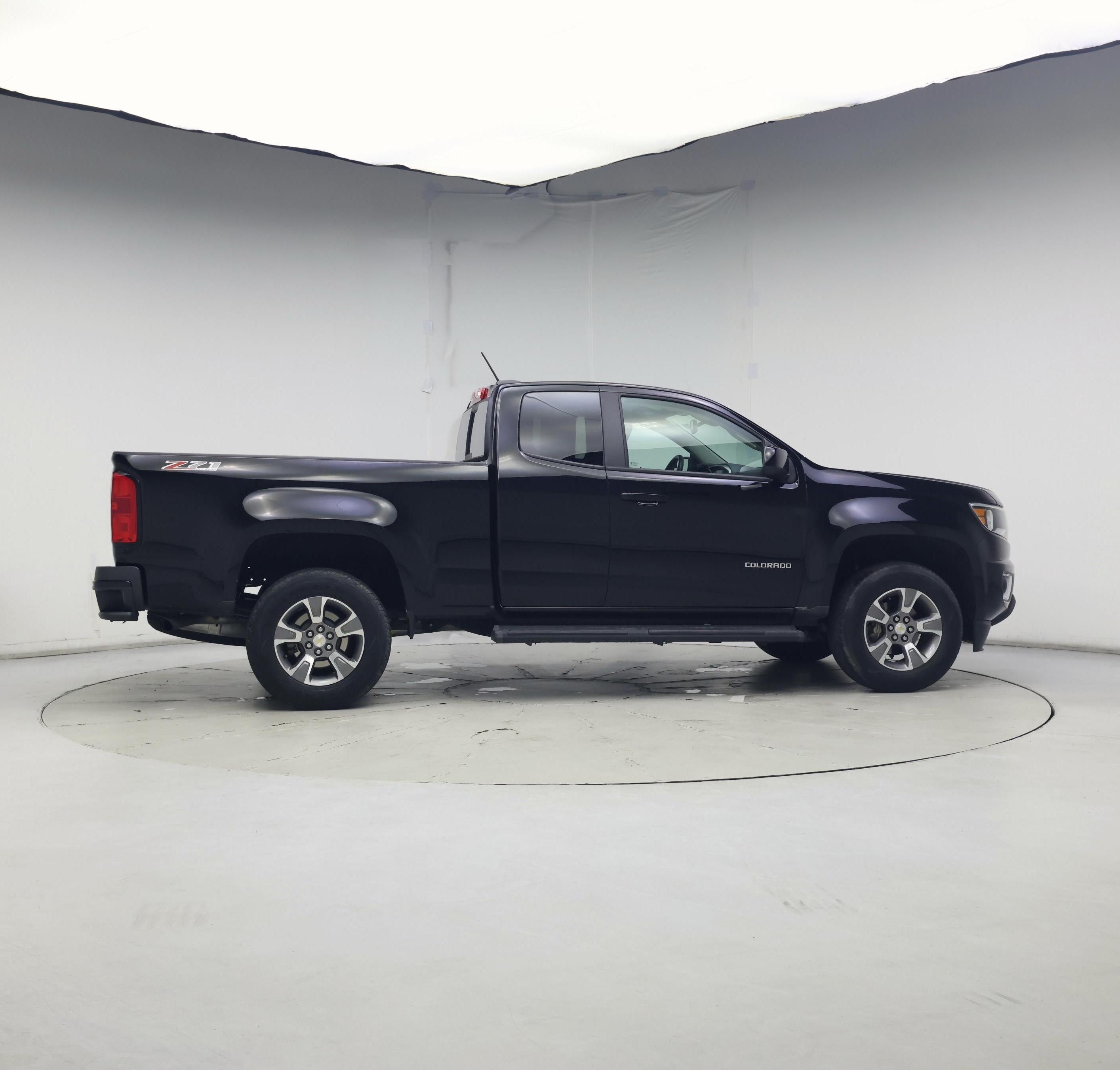 Thumbnail: 2018 Chevrolet Colorado - 7