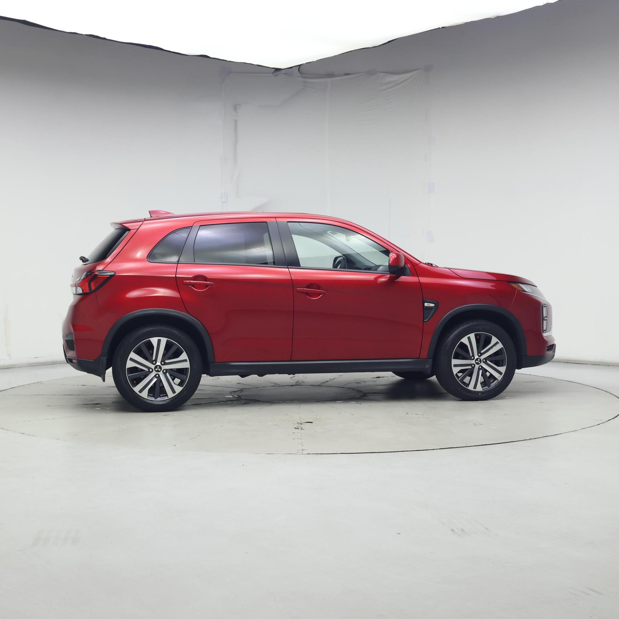 Thumbnail: 2021 Mitsubishi Outlander Sport - 7