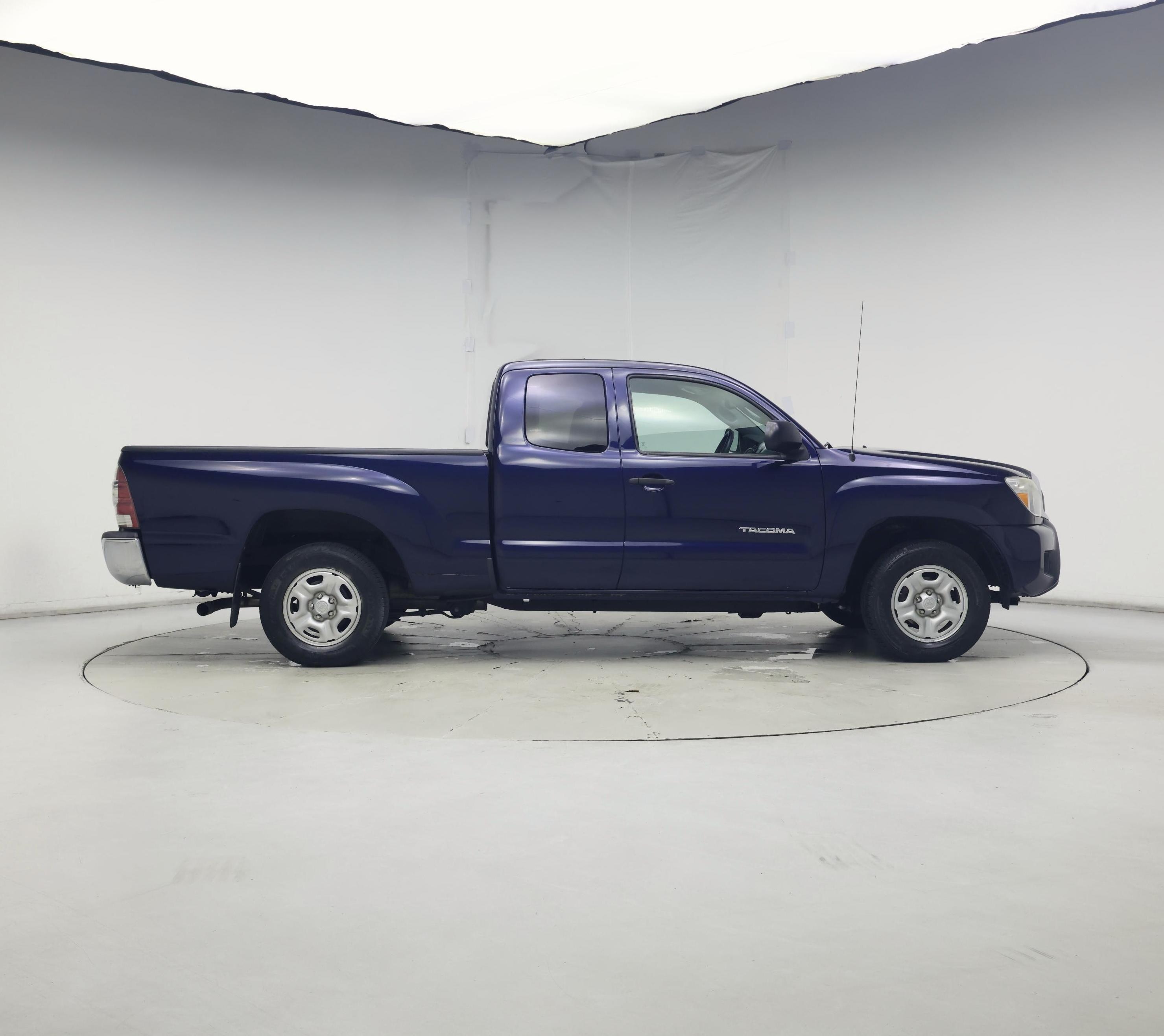 Thumbnail: 2013 Toyota Tacoma - 7