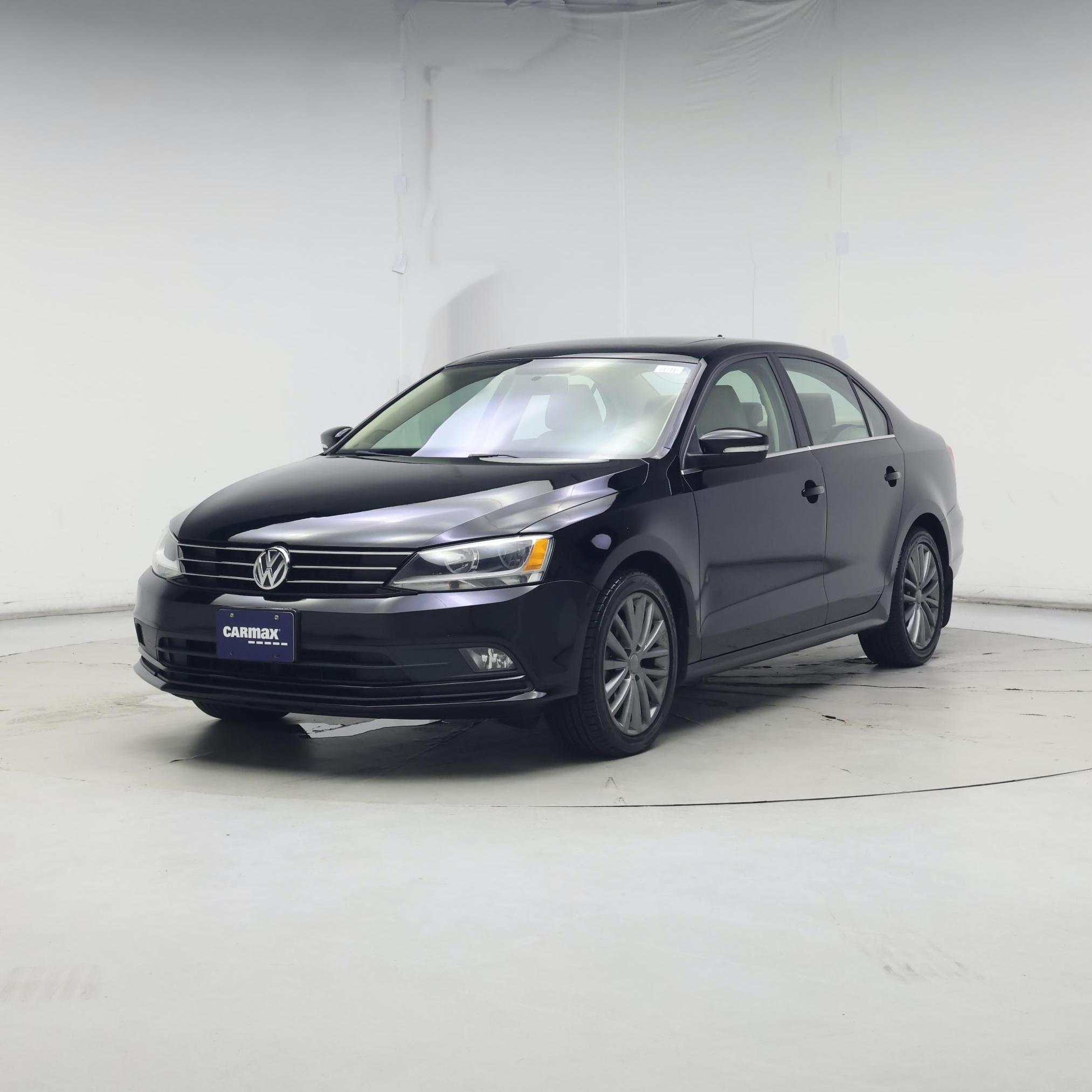 Thumbnail: 2015 Volkswagen Jetta - 4