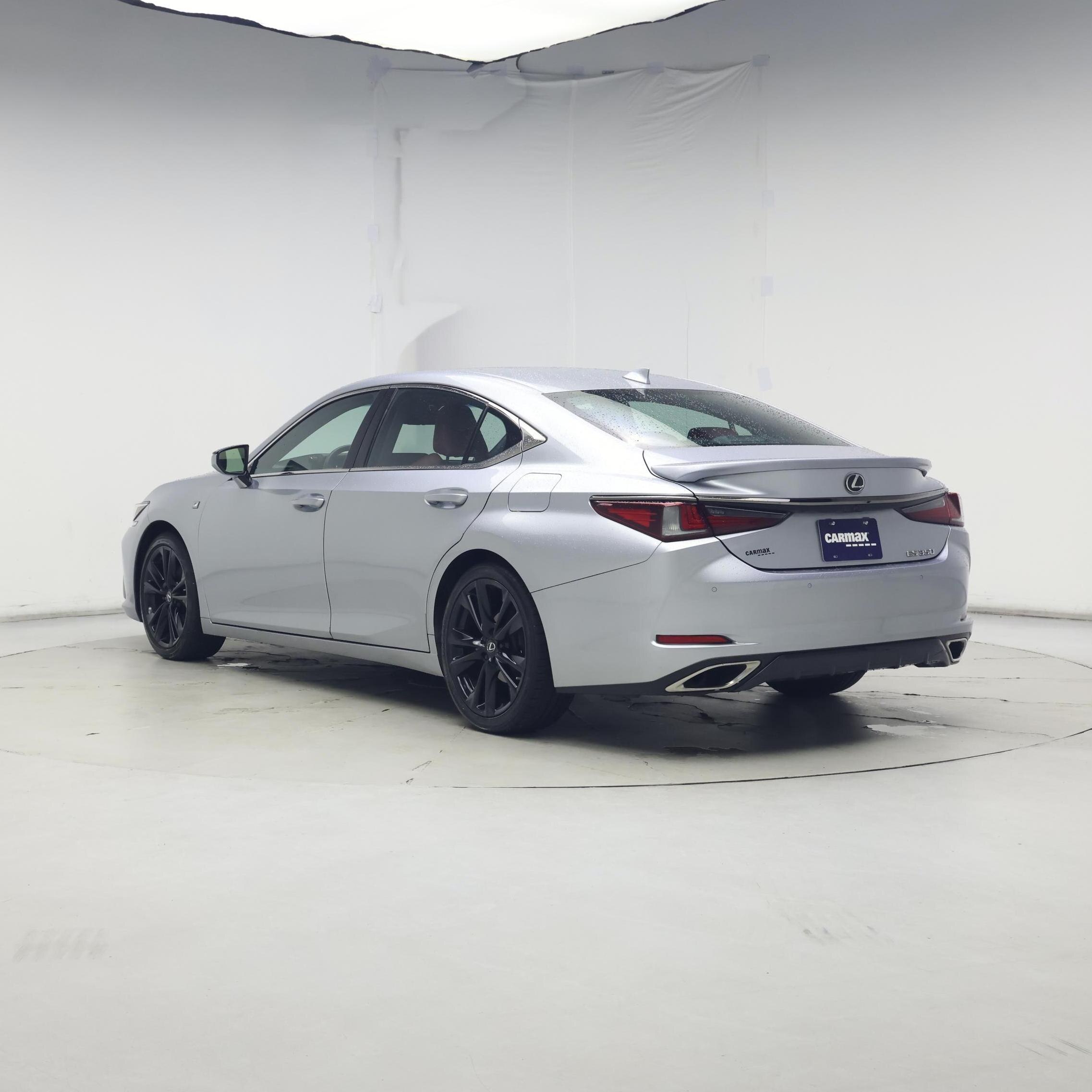 Thumbnail: 2022 Lexus ES - 2
