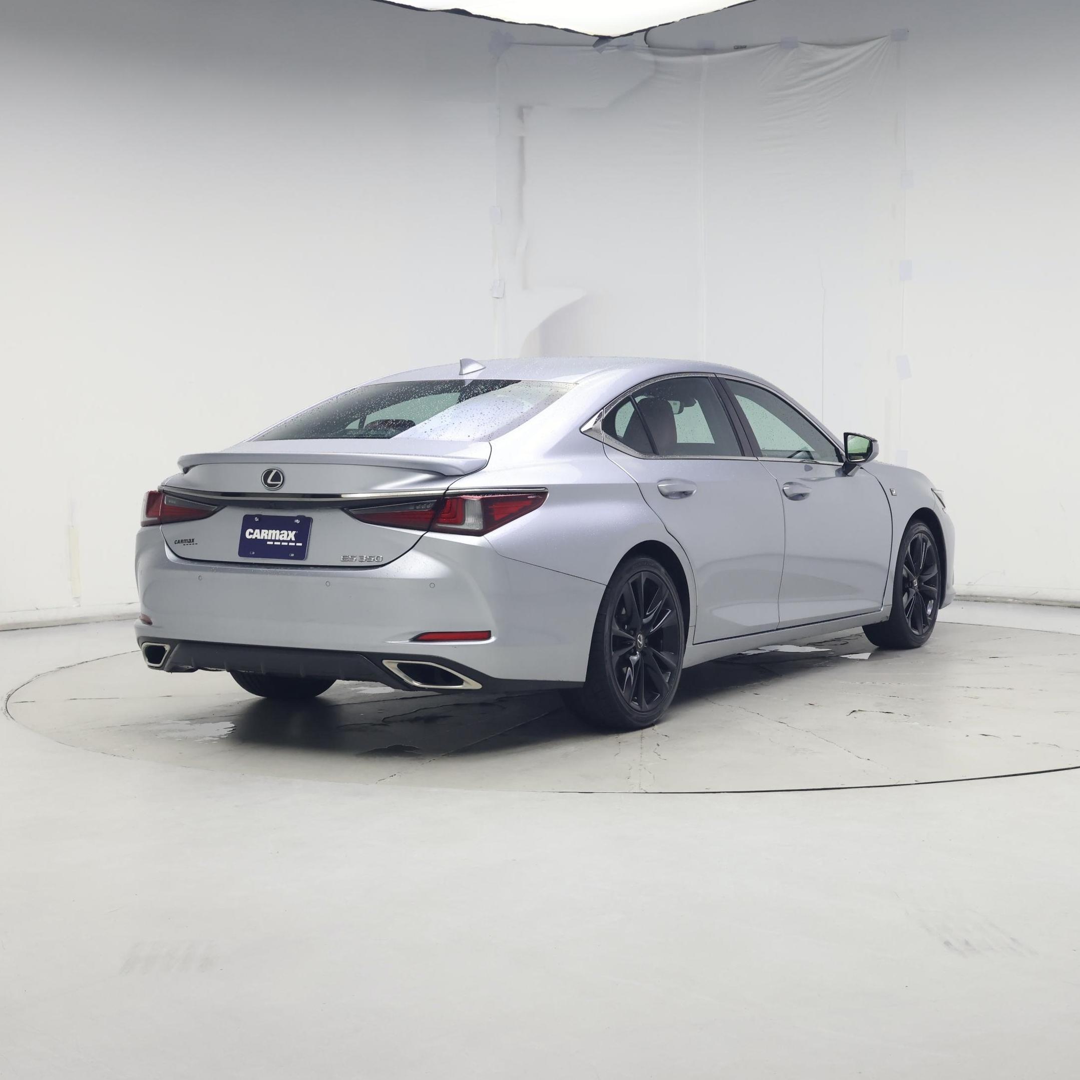 Thumbnail: 2022 Lexus ES - 8
