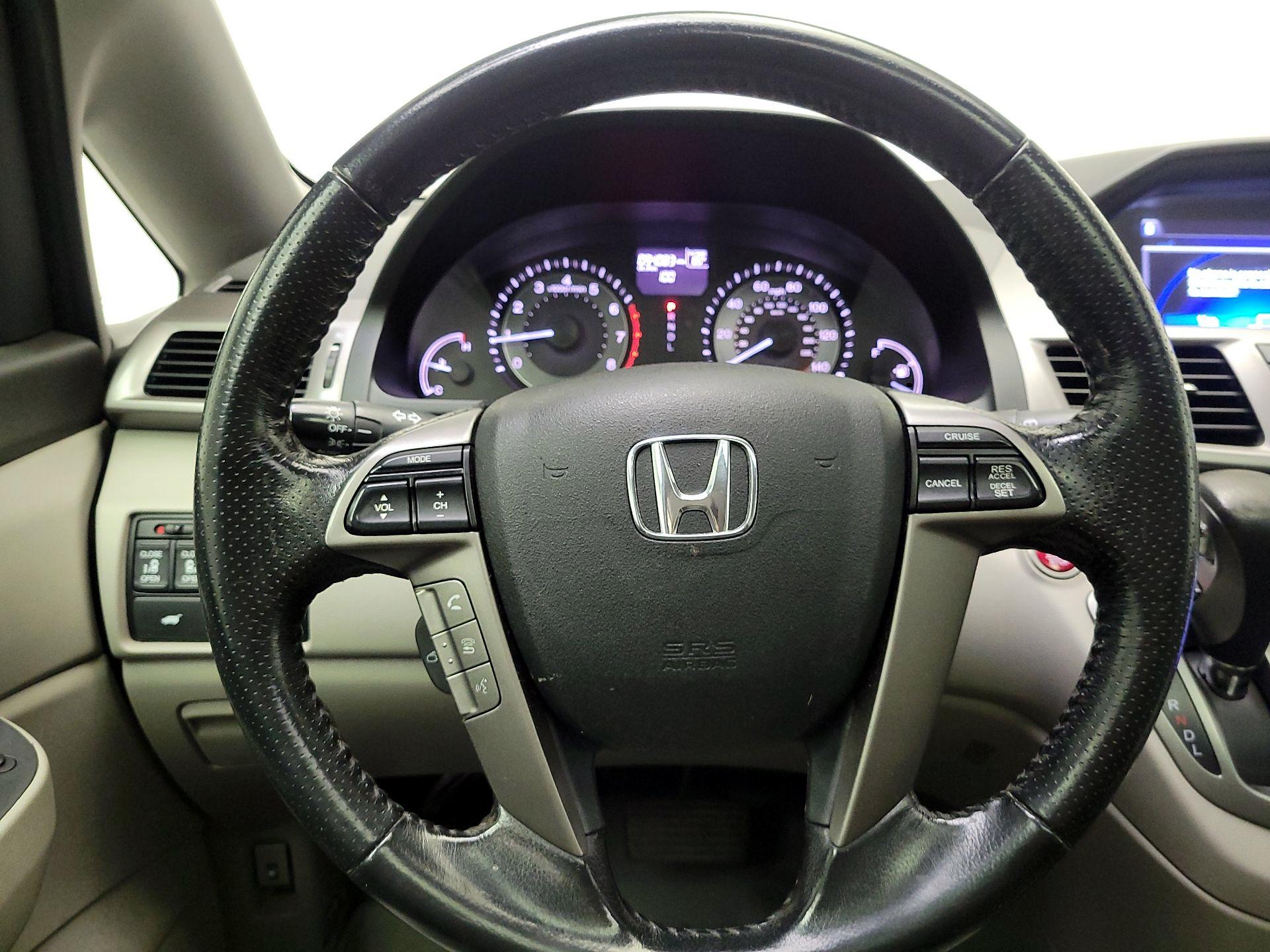 Thumbnail: 2016 Honda Odyssey - 10