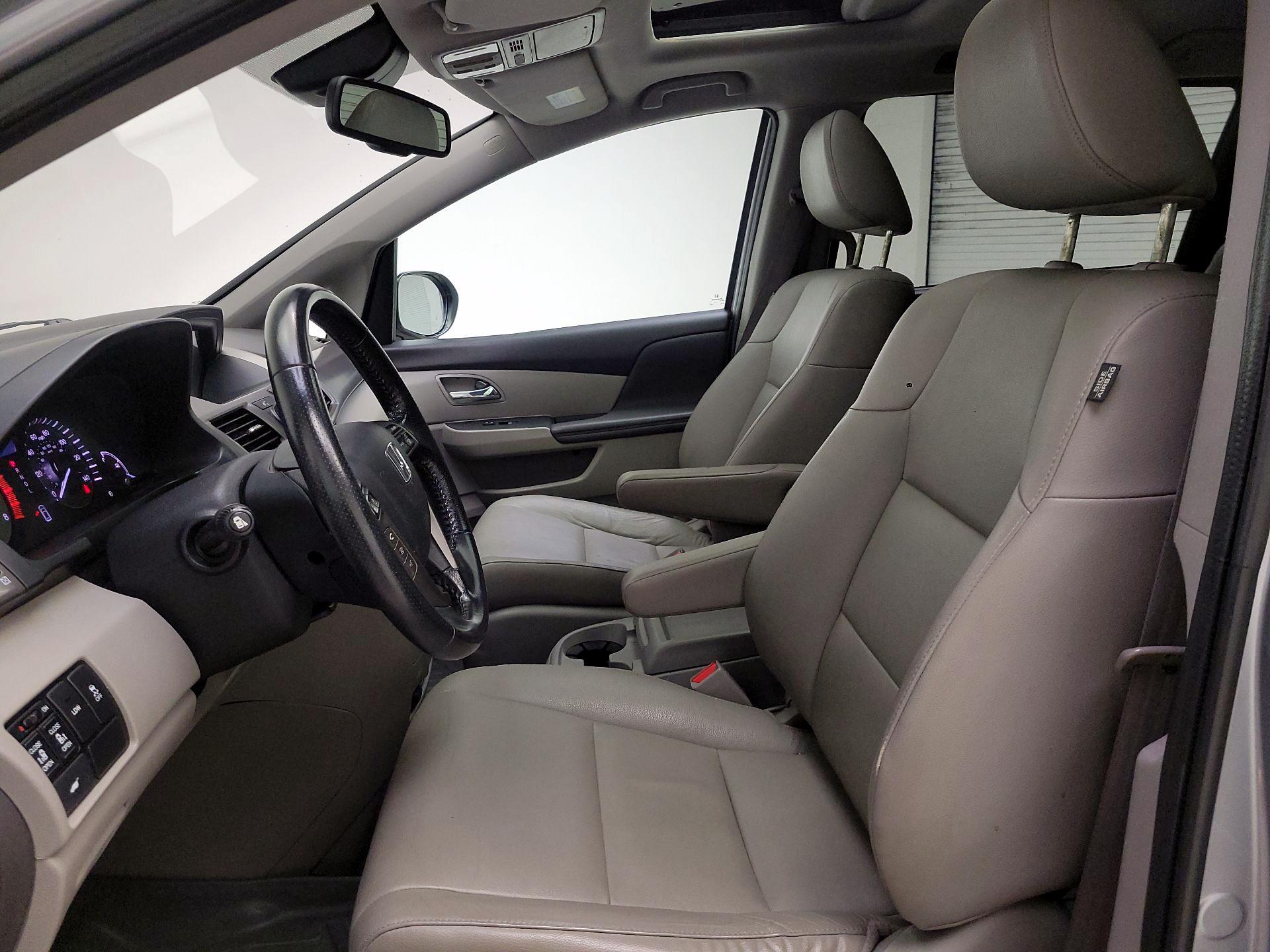 Thumbnail: 2016 Honda Odyssey - 11