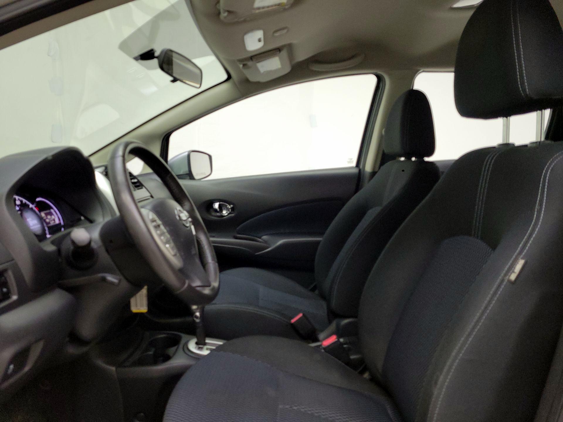Thumbnail: 2015 Nissan Versa Note - 11