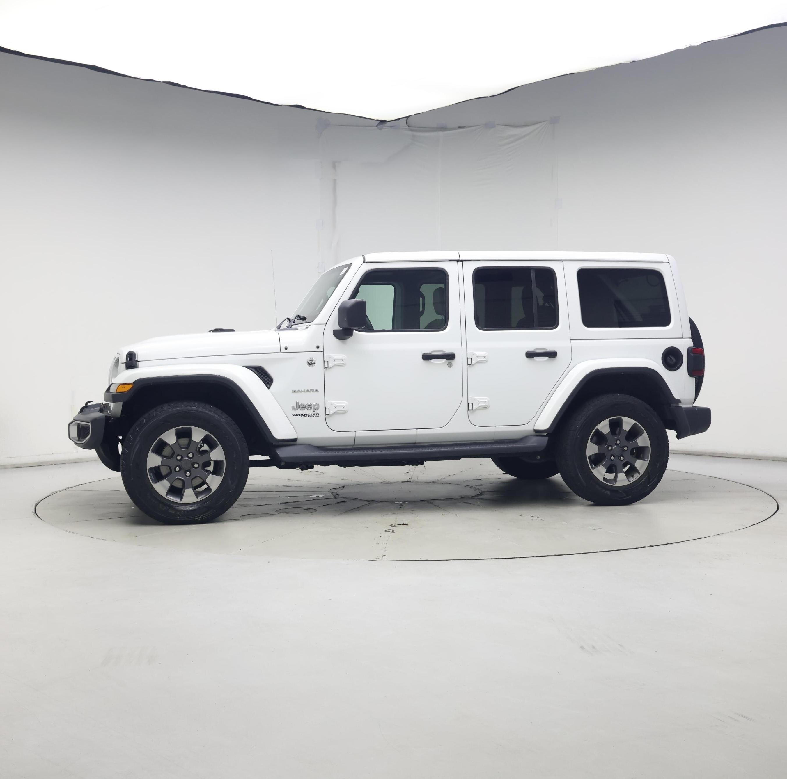 Thumbnail: 2018 Jeep Wrangler - 3