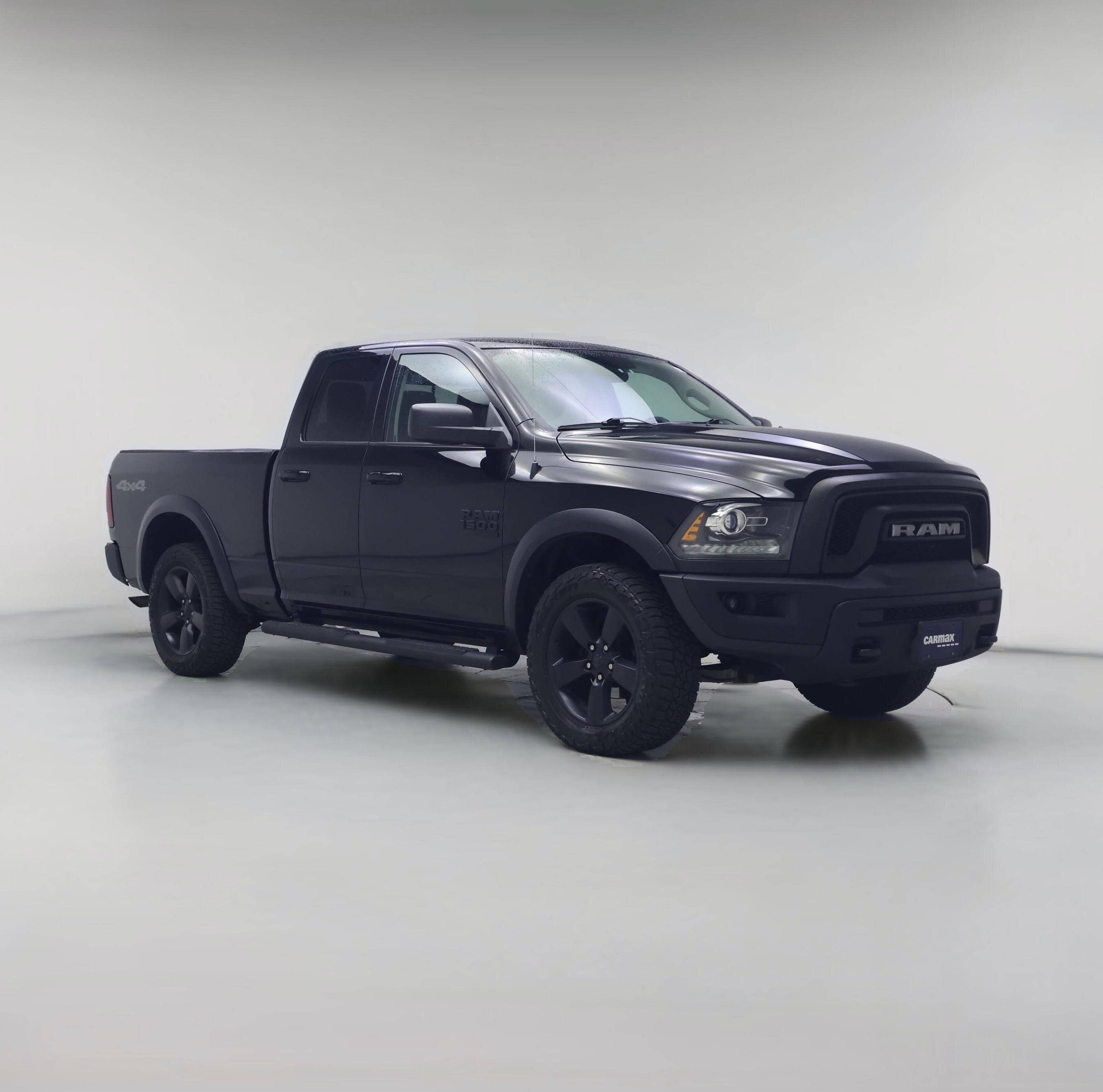 Thumbnail: 2019 RAM 1500 Classic - 1