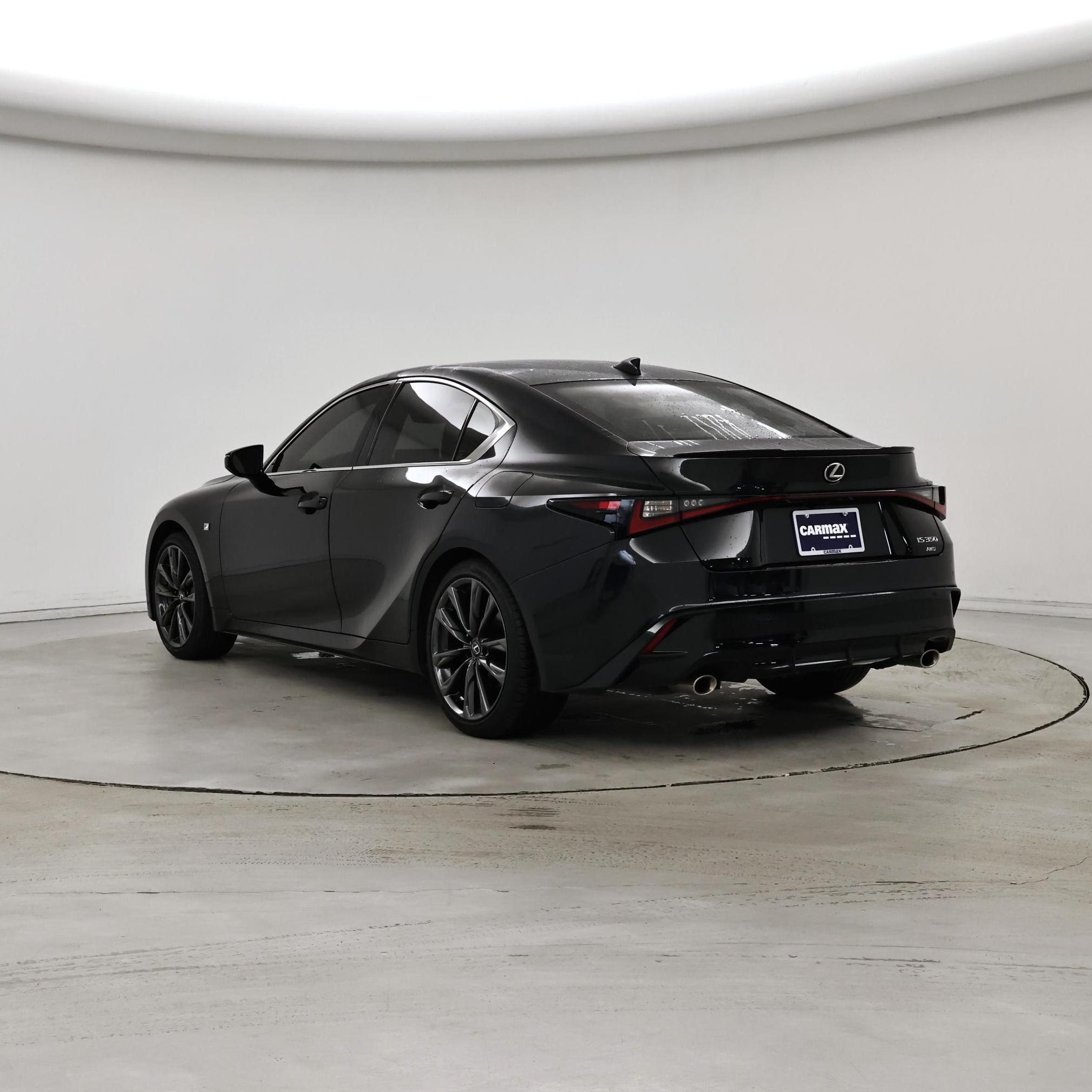 Thumbnail: 2023 Lexus IS - 2