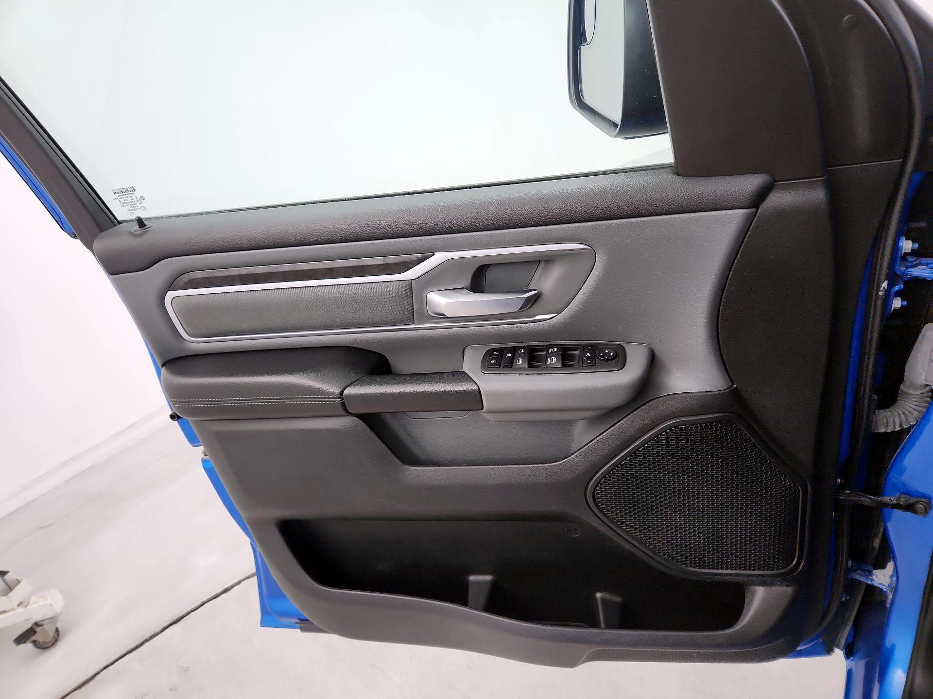 Thumbnail: 2023 RAM 1500 - 10