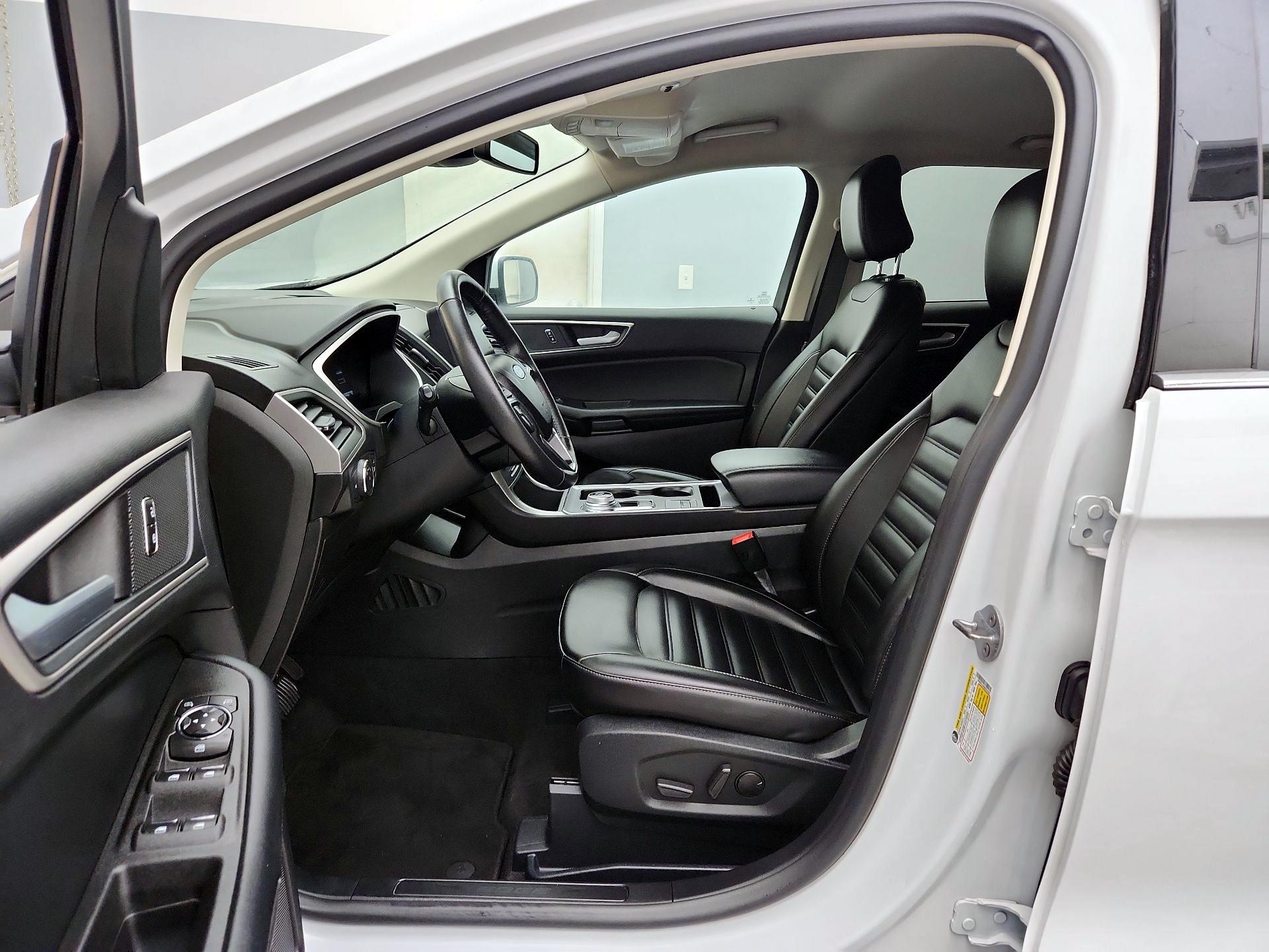 Thumbnail: 2021 Ford Edge - 11