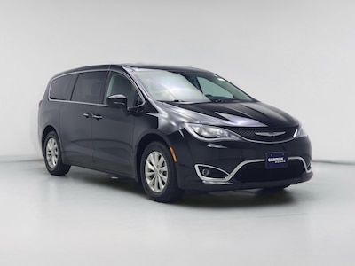 Black 2018 Chrysler Pacifica Touring Plus