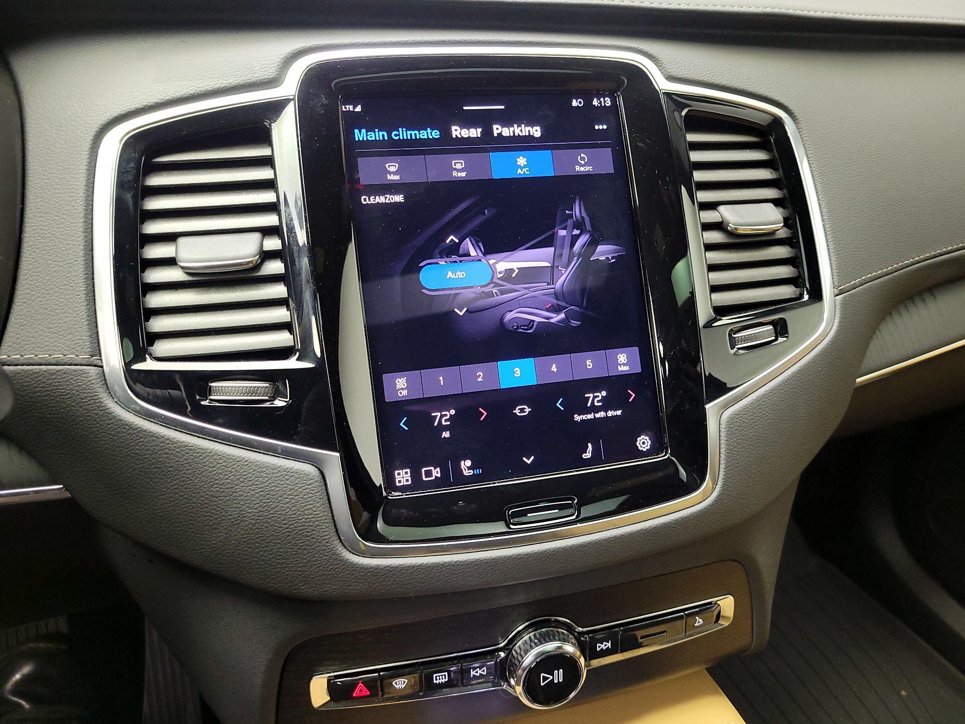 Thumbnail: 2025 Volvo XC90 - 16