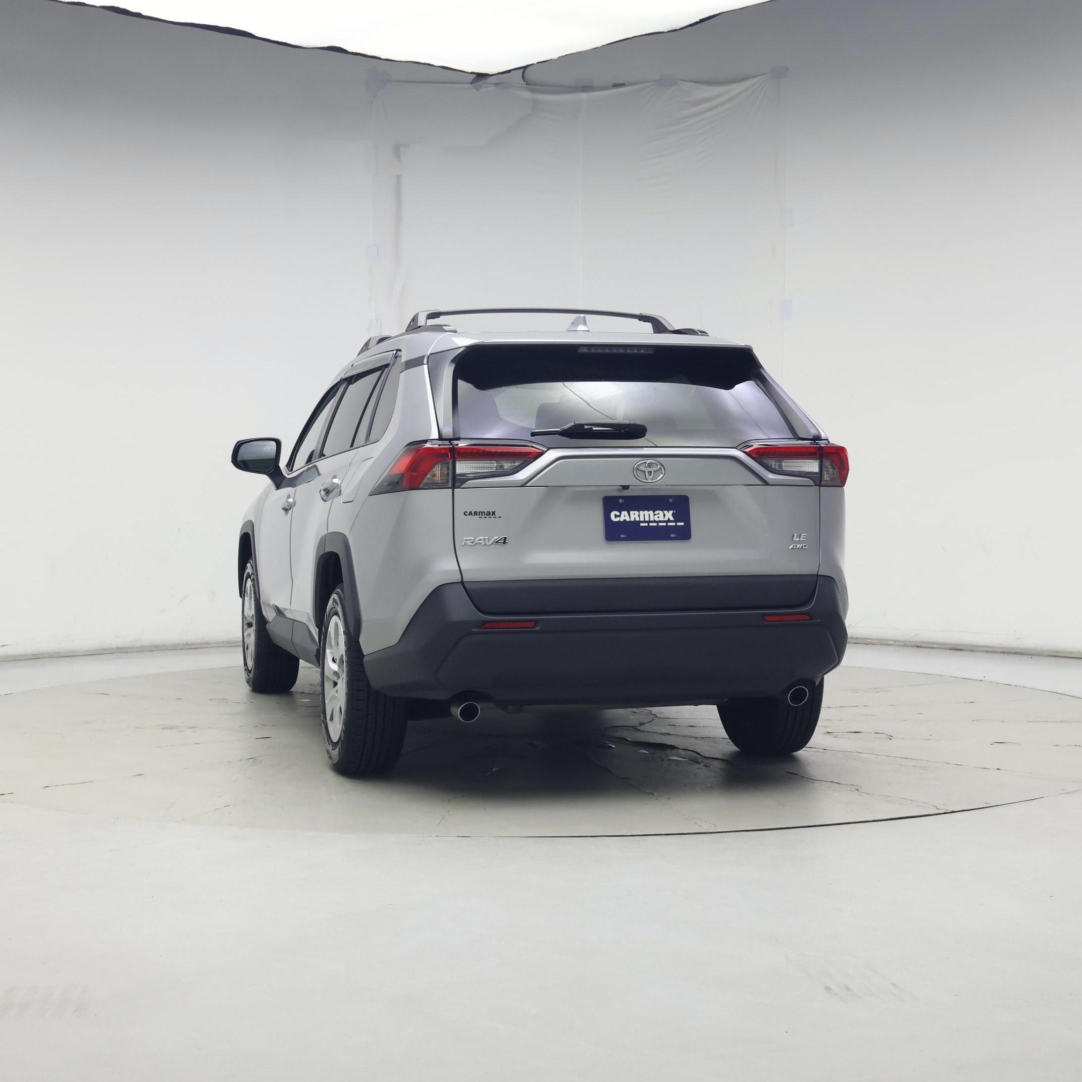 Thumbnail: 2020 Toyota RAV4 - 6