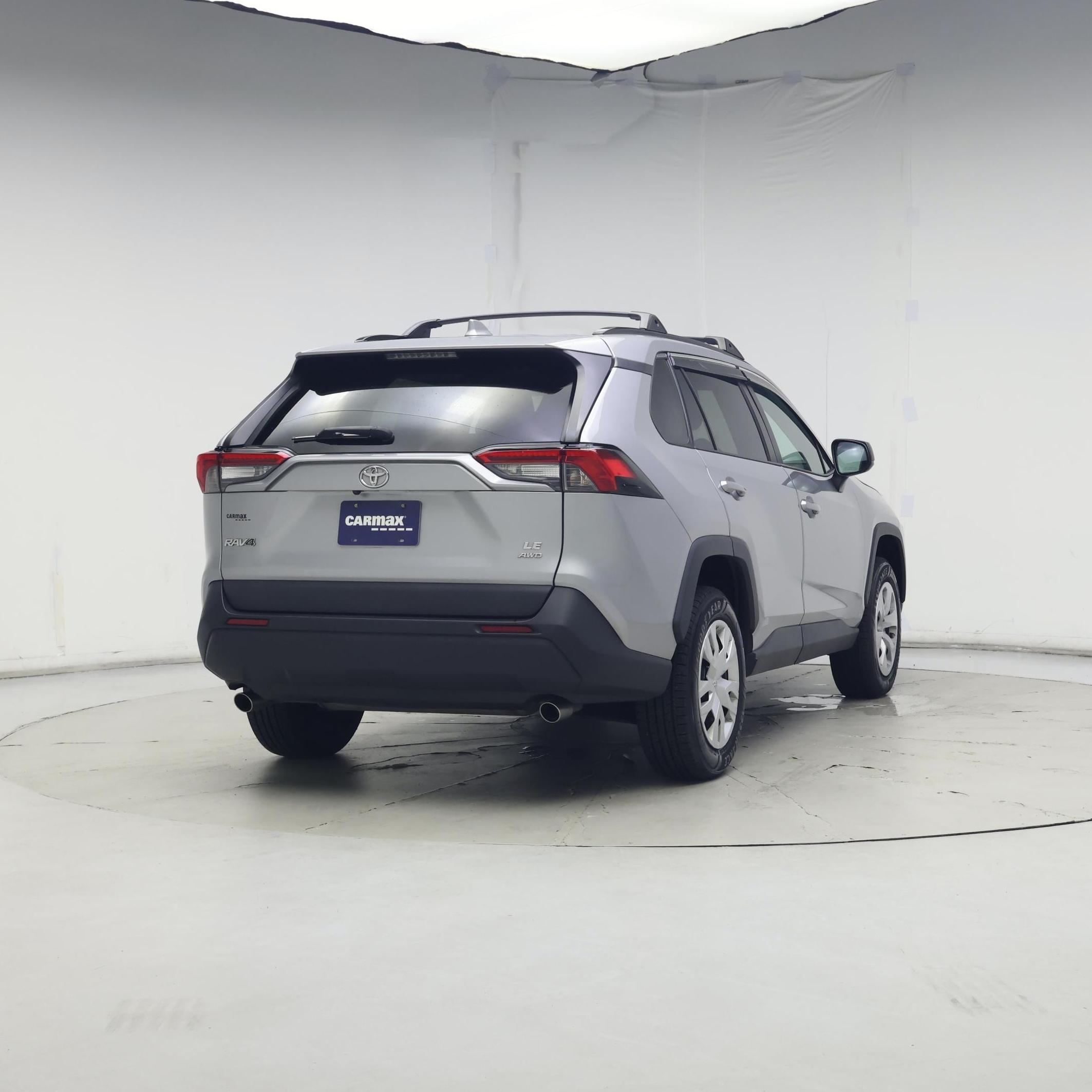 Thumbnail: 2020 Toyota RAV4 - 8