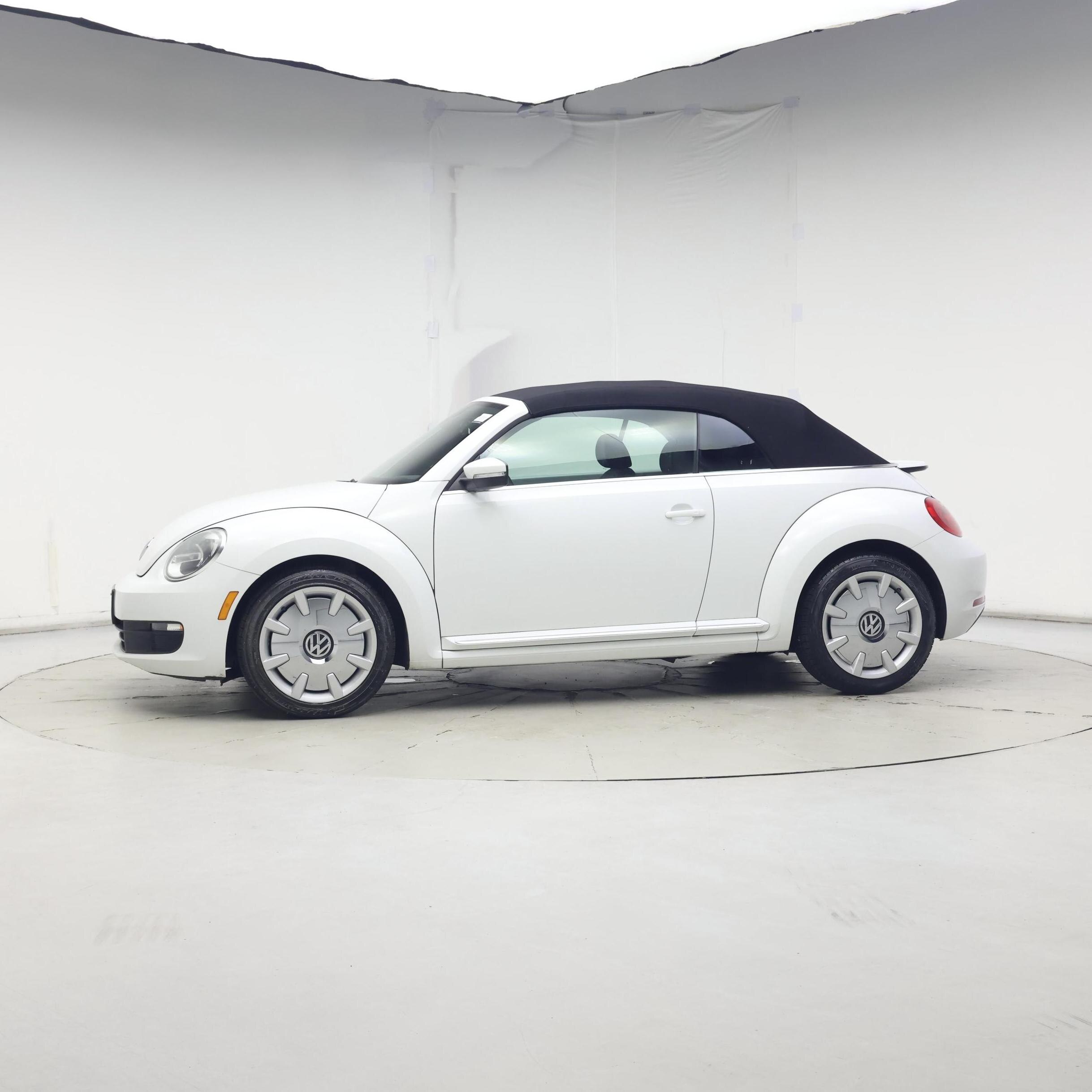 Thumbnail: 2016 Volkswagen Beetle - 3