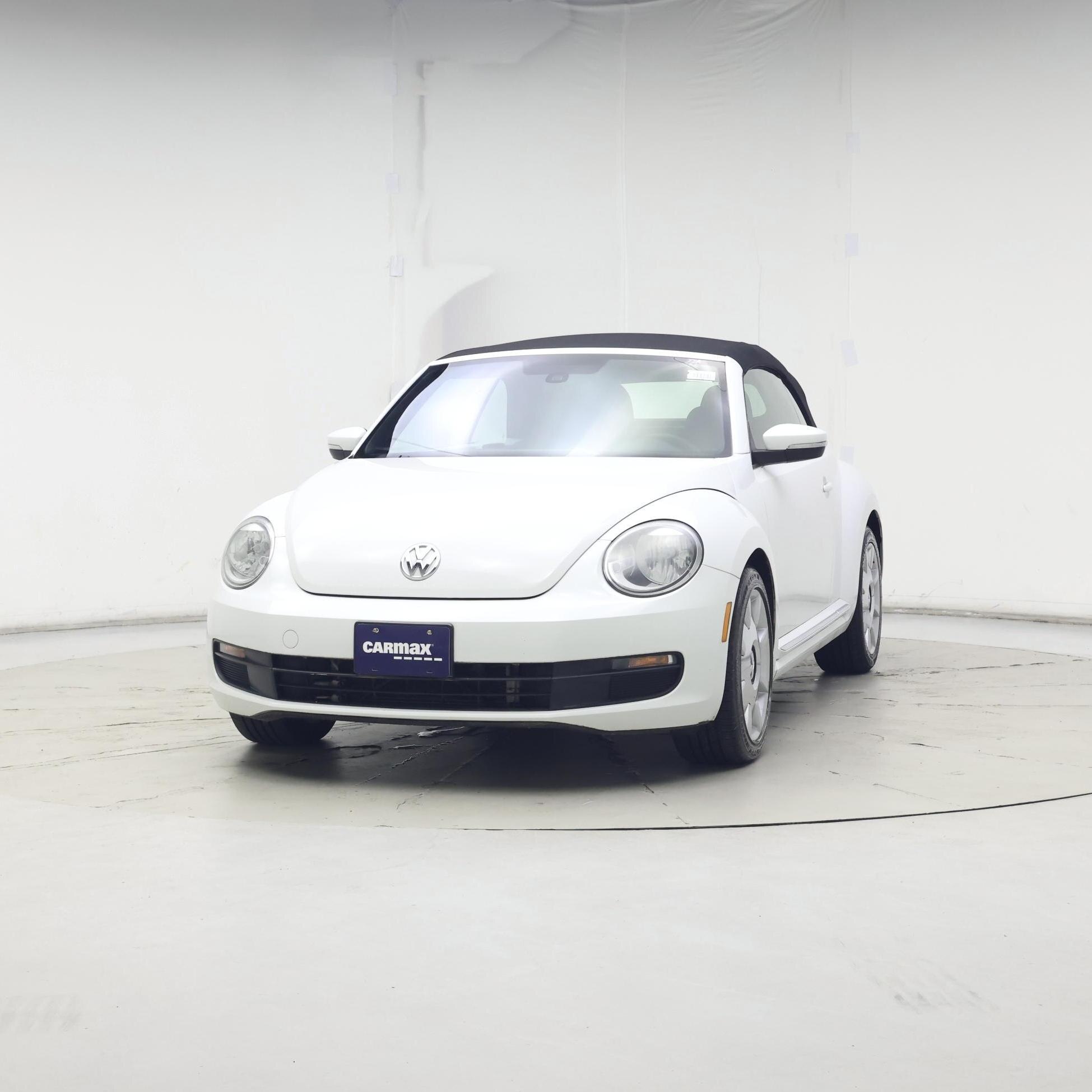 Thumbnail: 2016 Volkswagen Beetle - 4