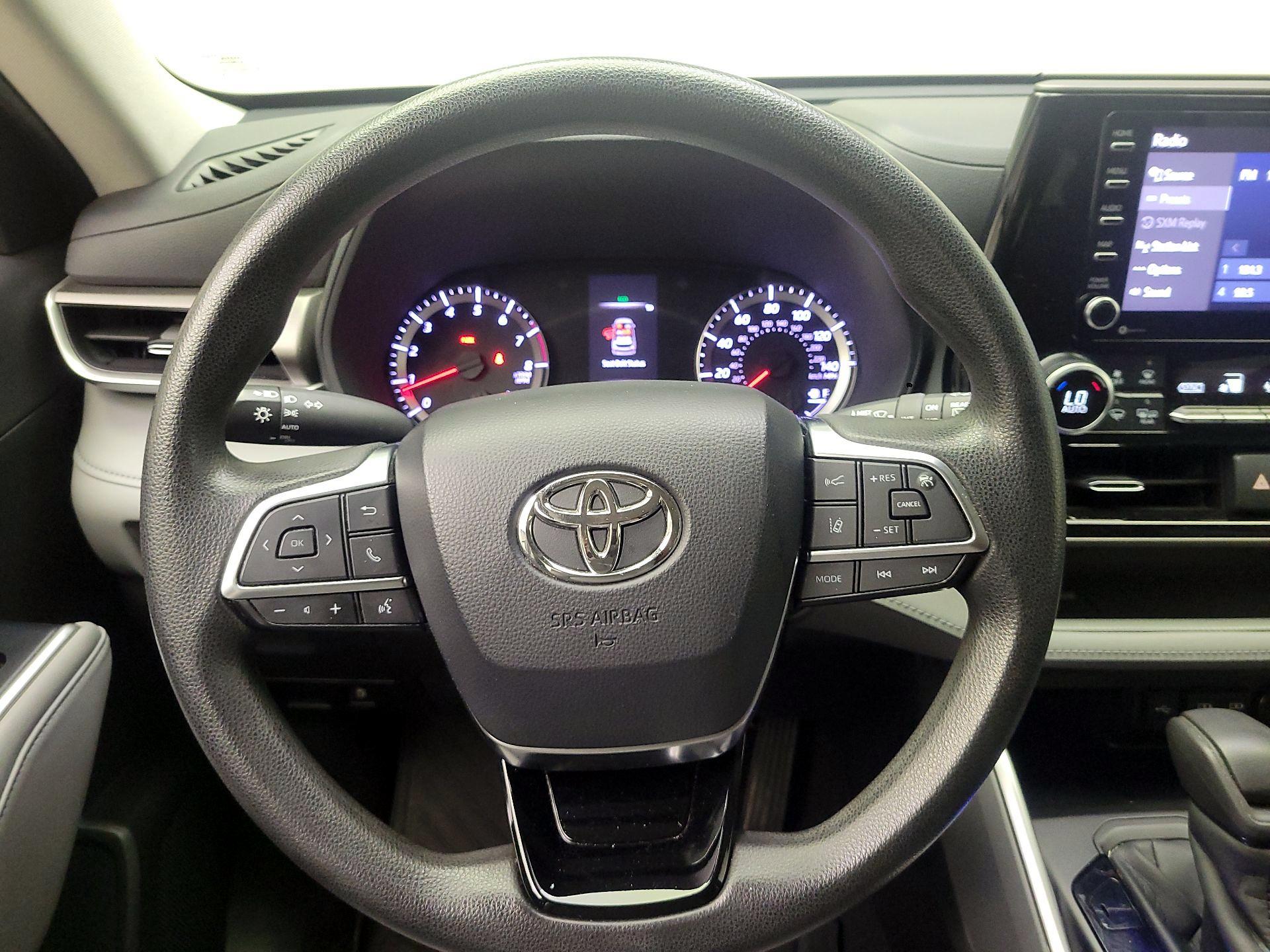 Thumbnail: 2020 Toyota Highlander - 10