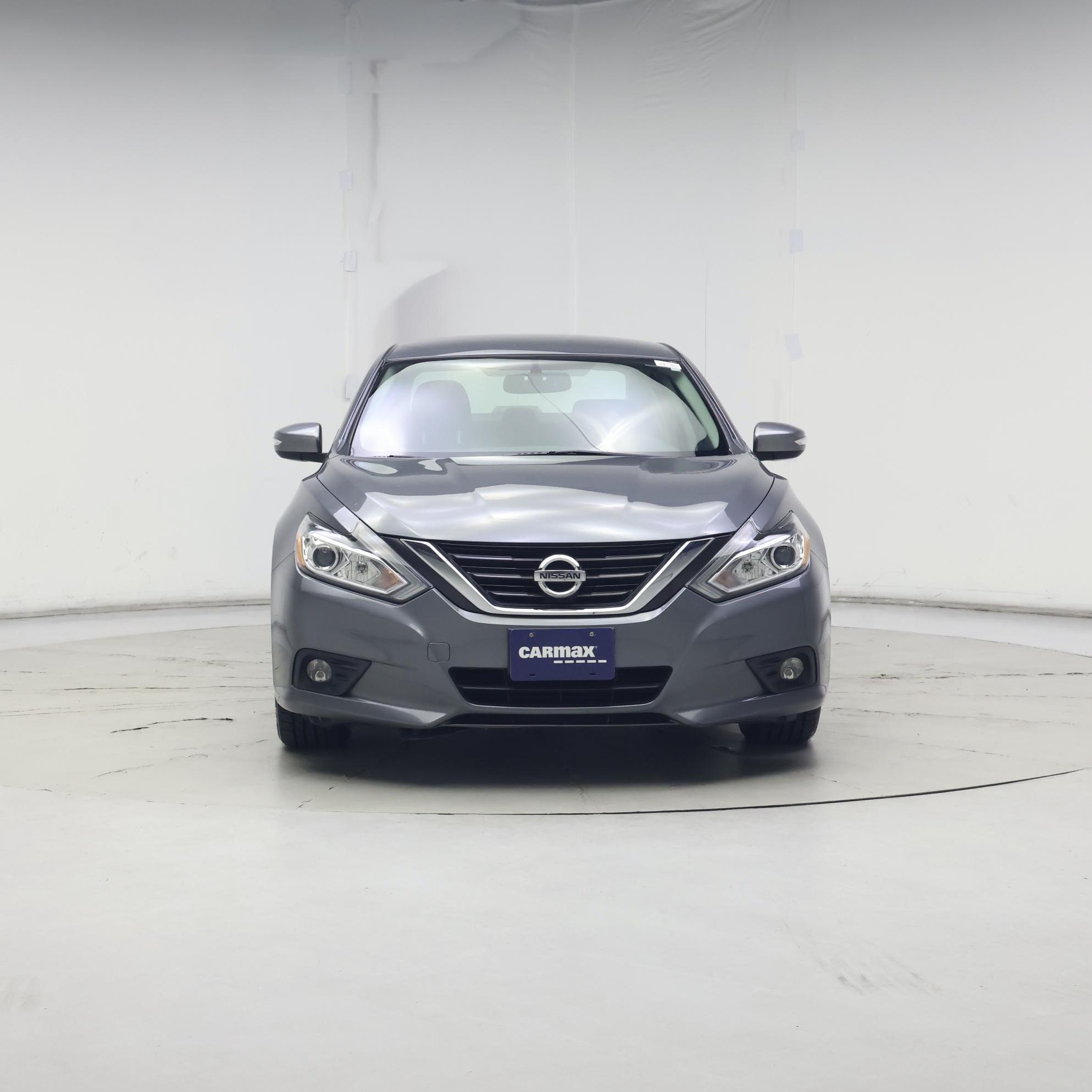 Thumbnail: 2018 Nissan Altima - 5