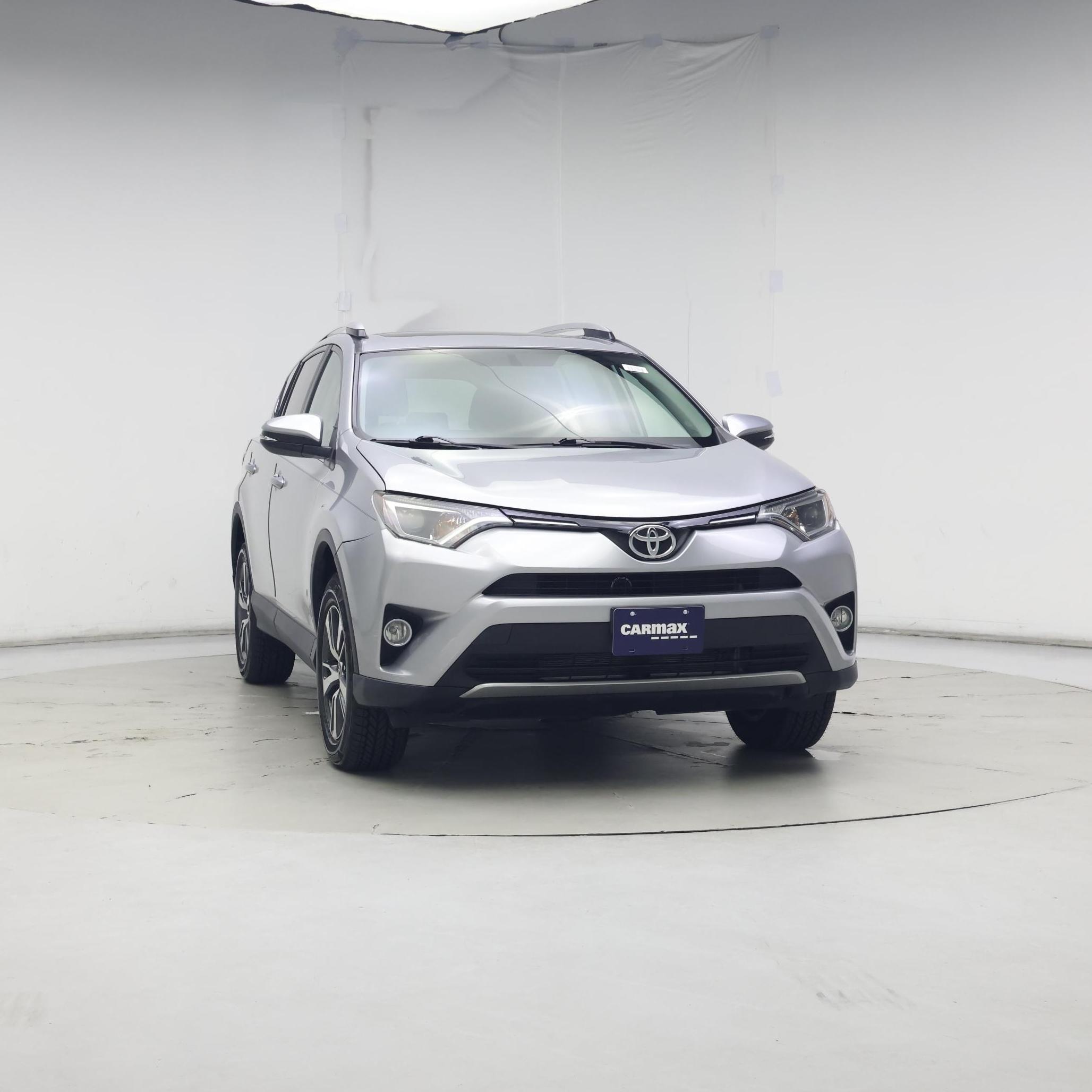 Thumbnail: 2016 Toyota RAV4 - 5