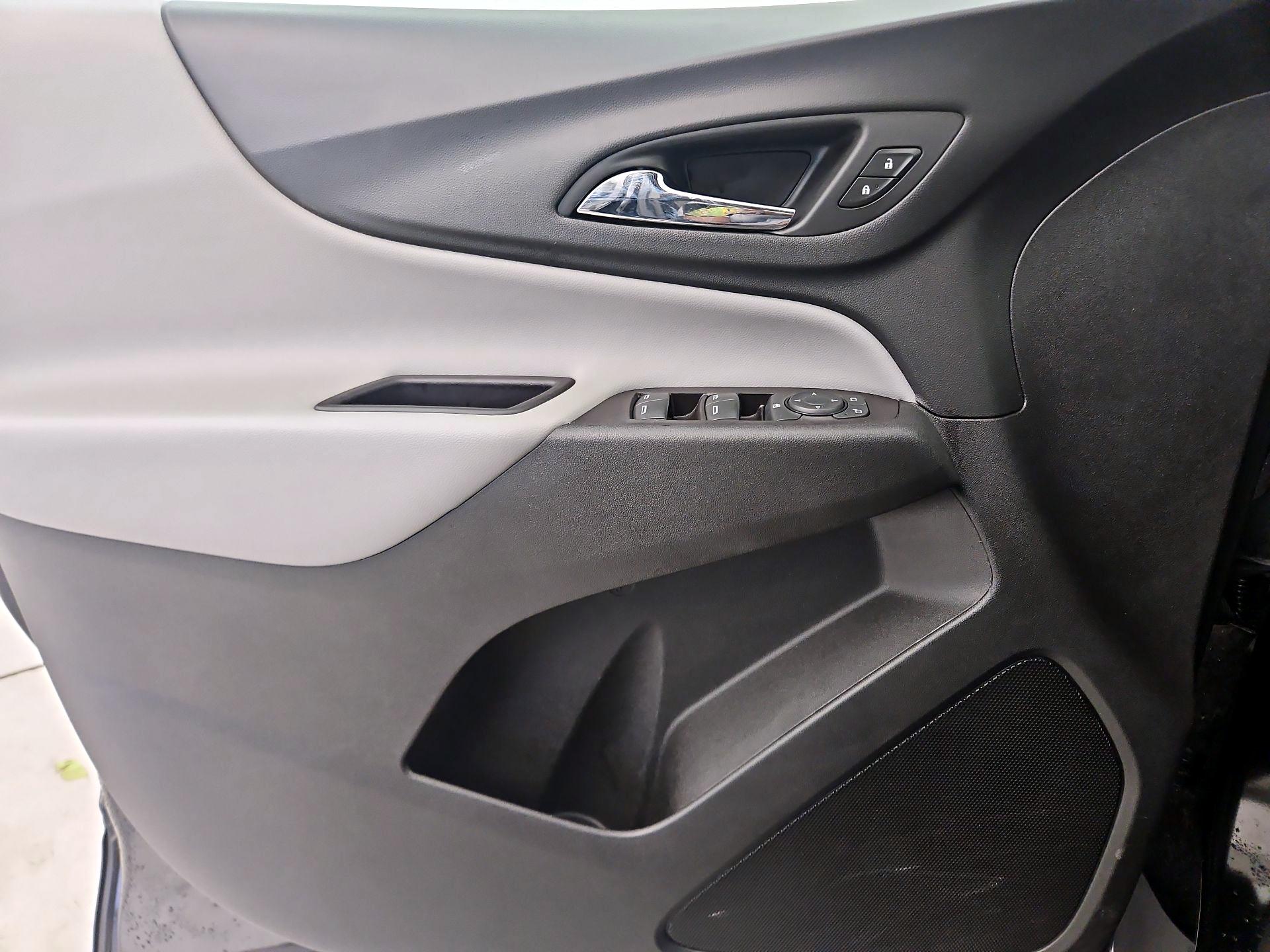 Thumbnail: 2021 Chevrolet Equinox - 12