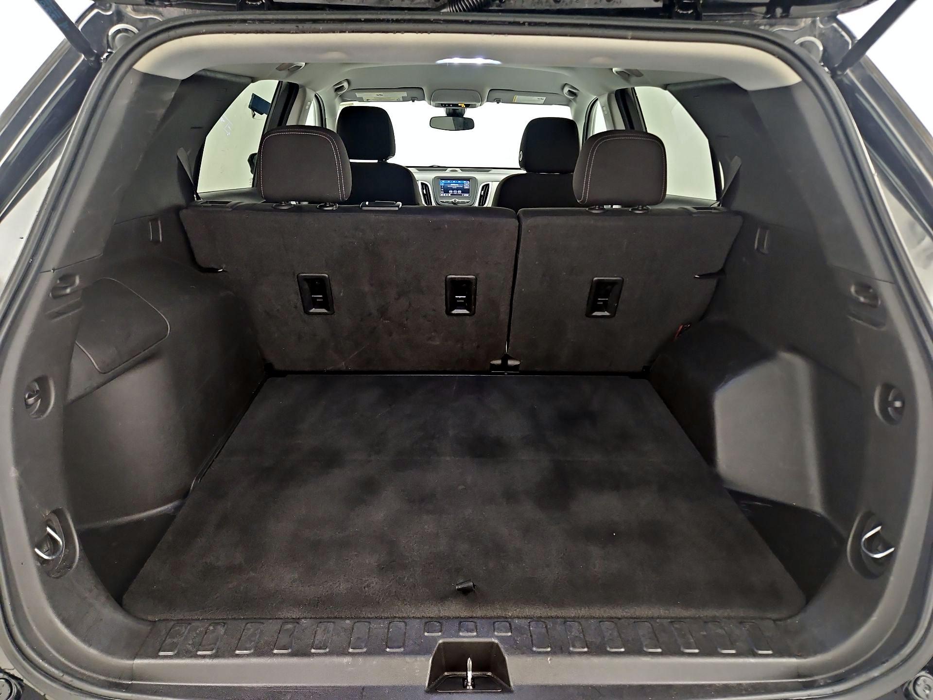 Thumbnail: 2021 Chevrolet Equinox - 20