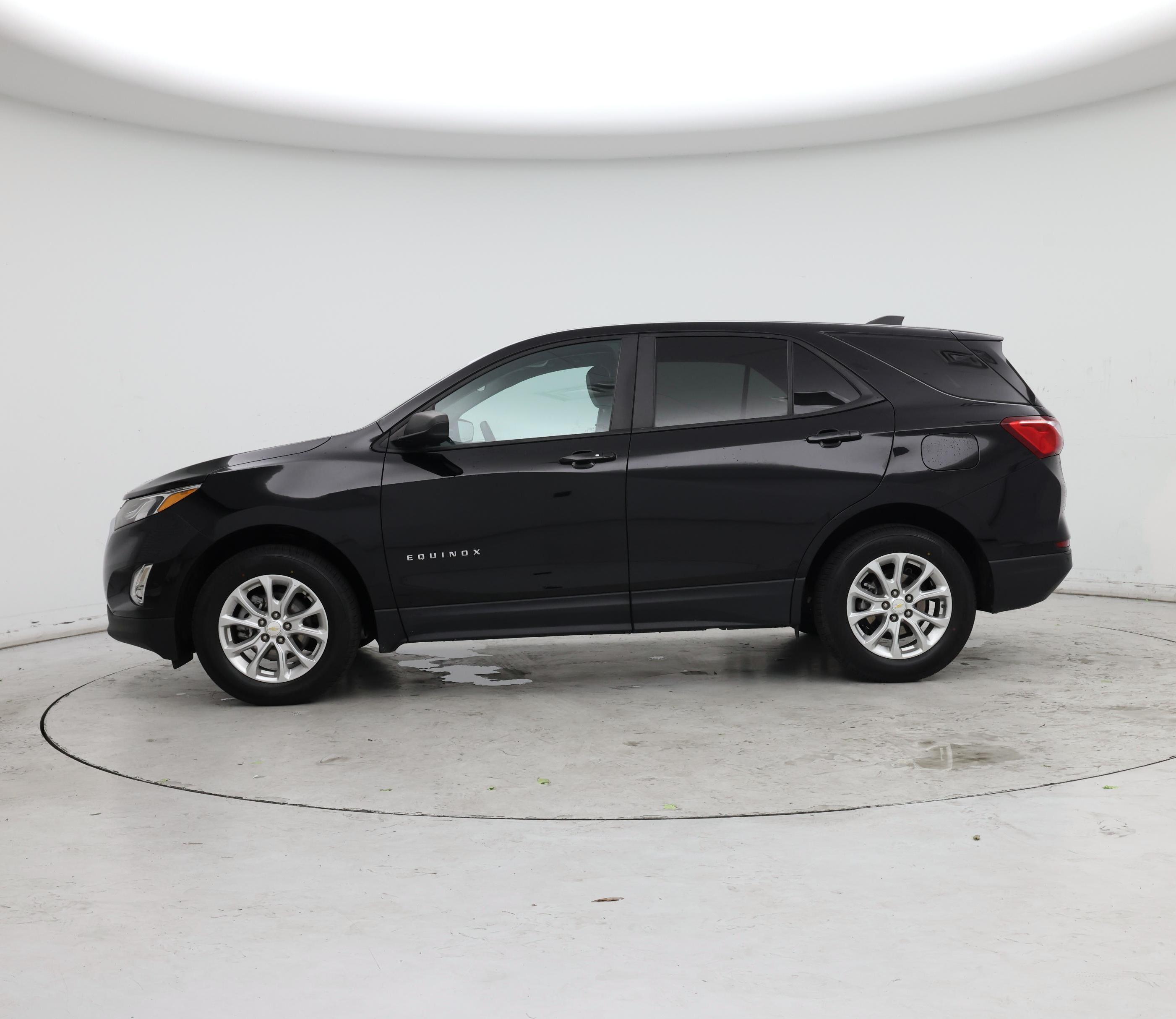 Thumbnail: 2021 Chevrolet Equinox - 3