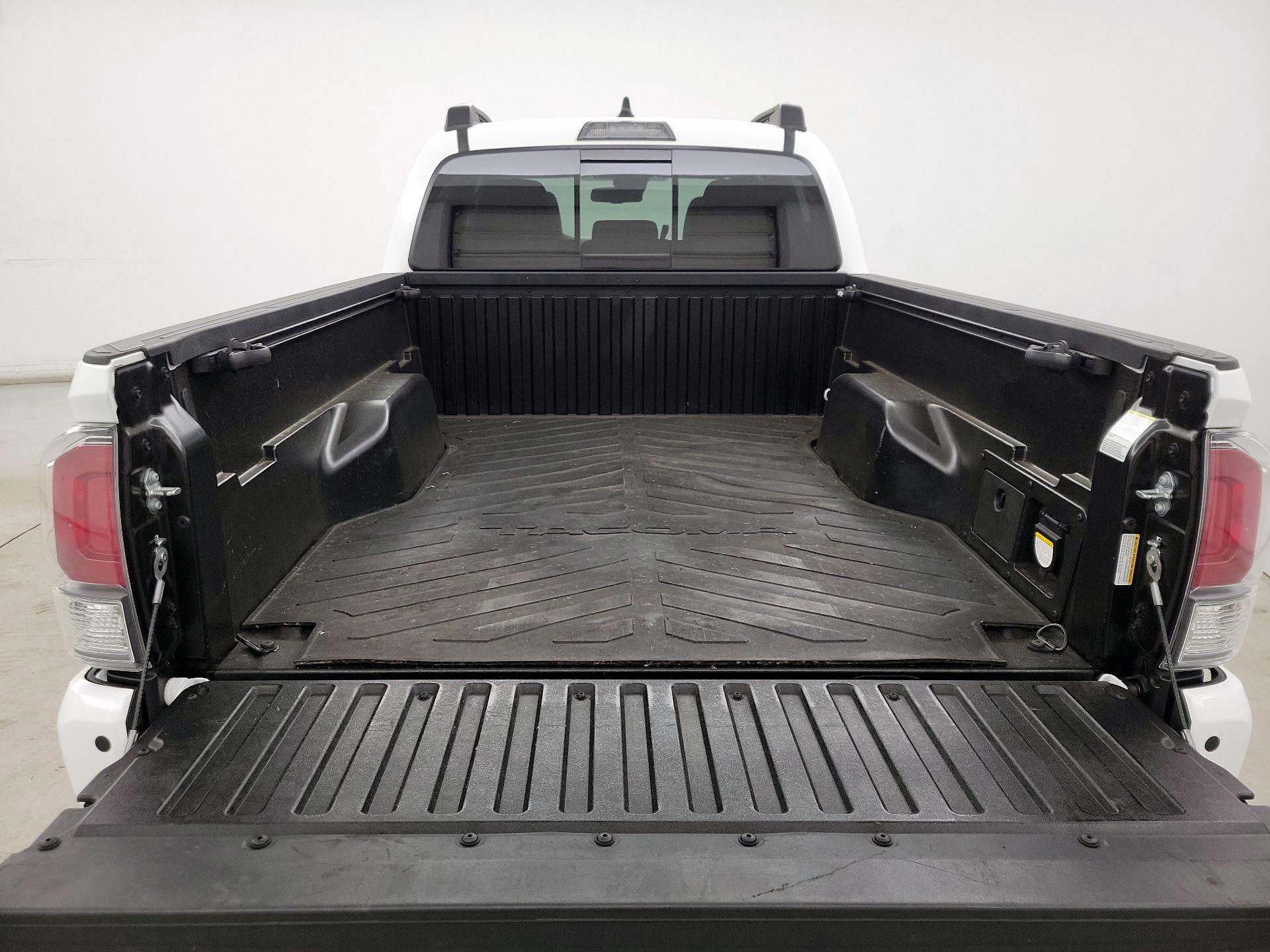 Thumbnail: 2023 Toyota Tacoma - 20
