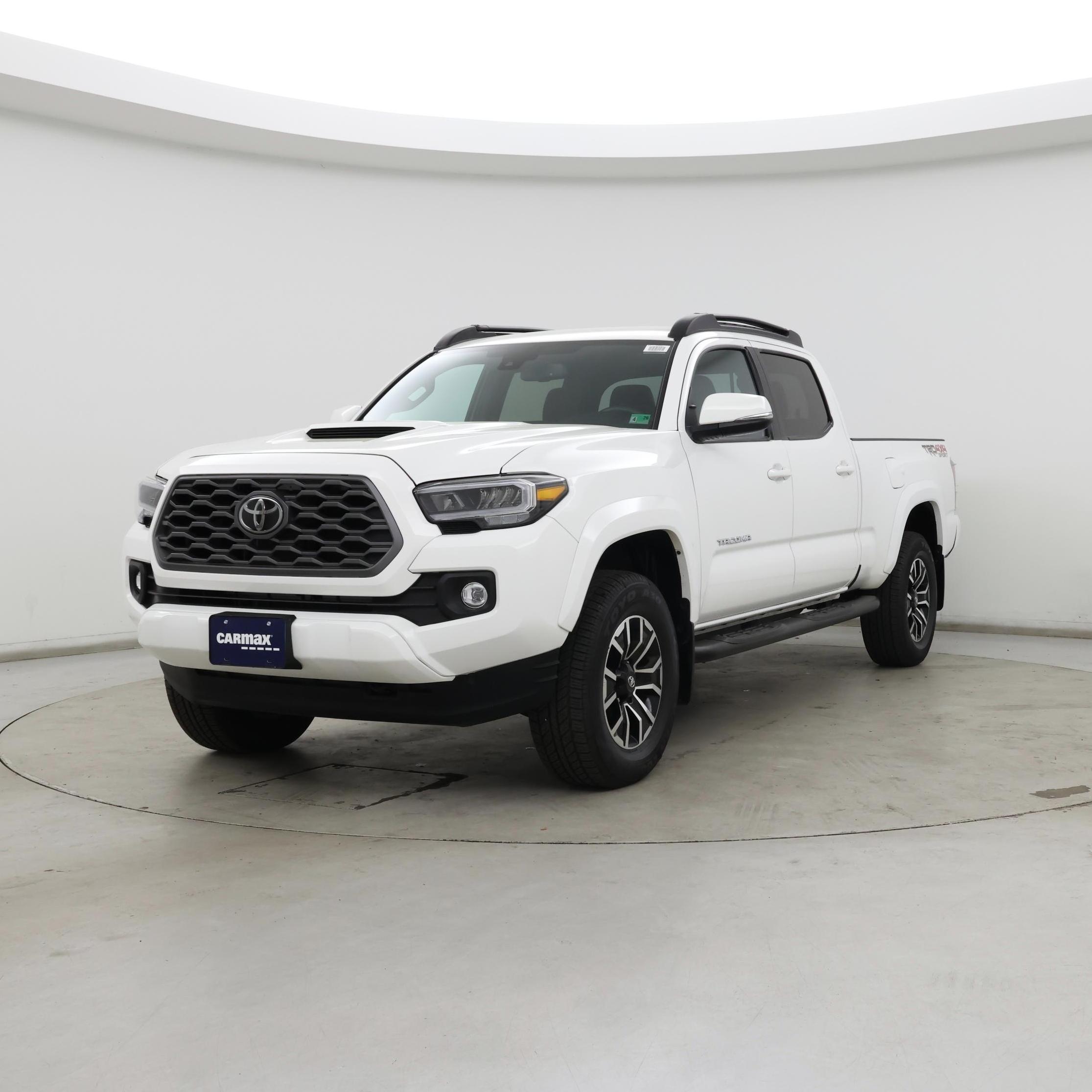 Thumbnail: 2023 Toyota Tacoma - 4
