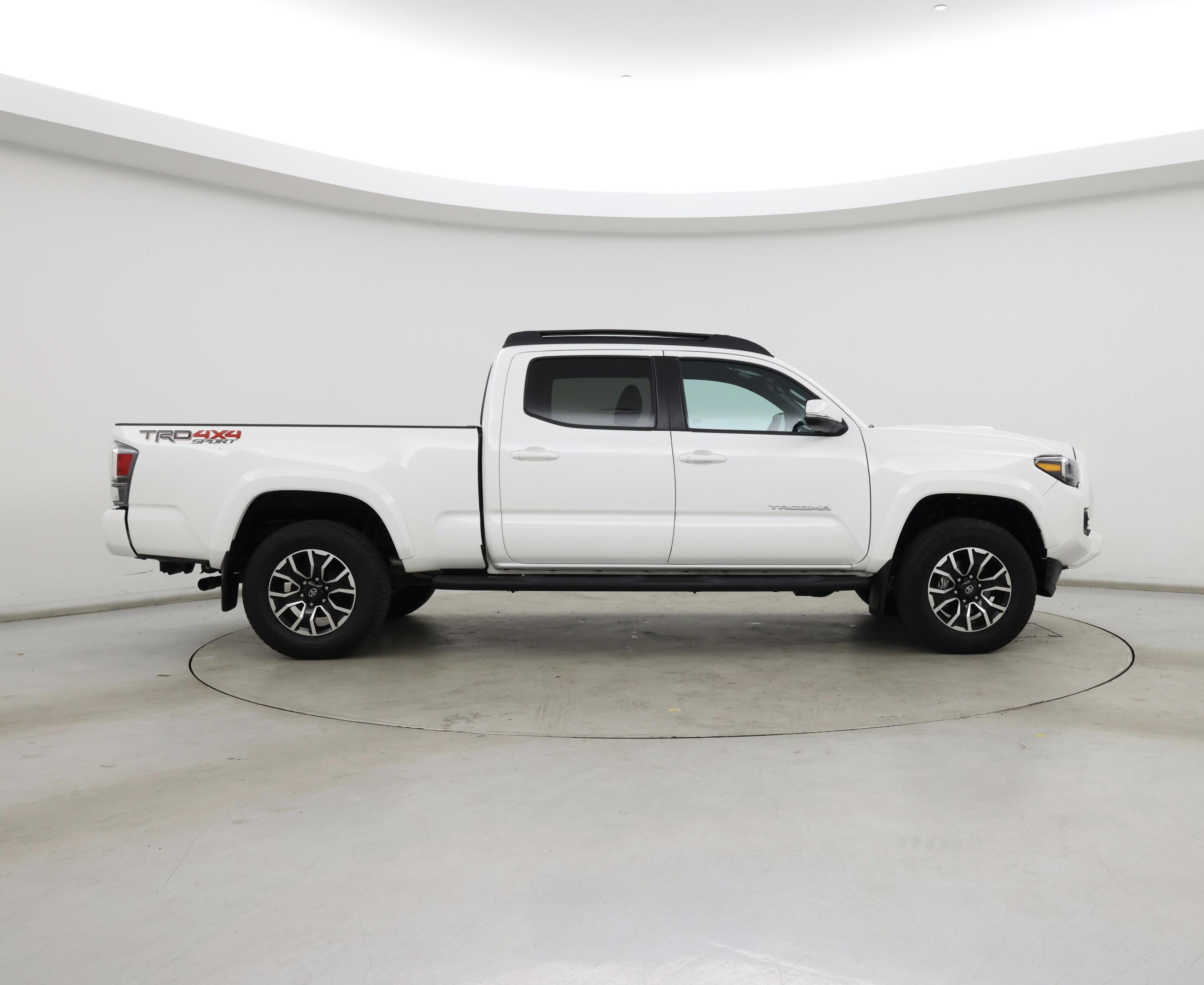 Thumbnail: 2023 Toyota Tacoma - 7