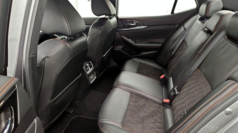 2020 Nissan Maxima SR 20