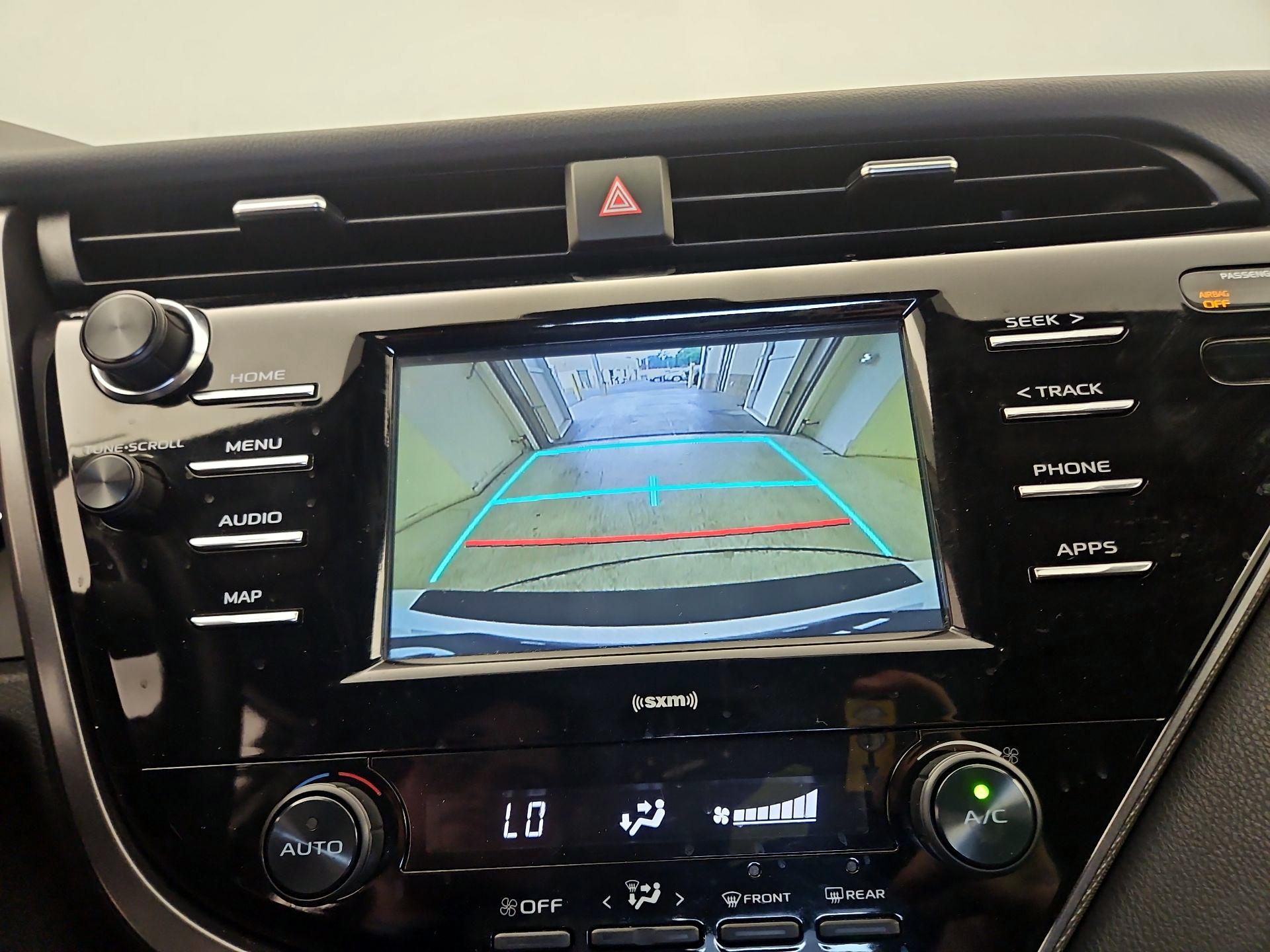 Thumbnail: 2020 Toyota Camry - 15